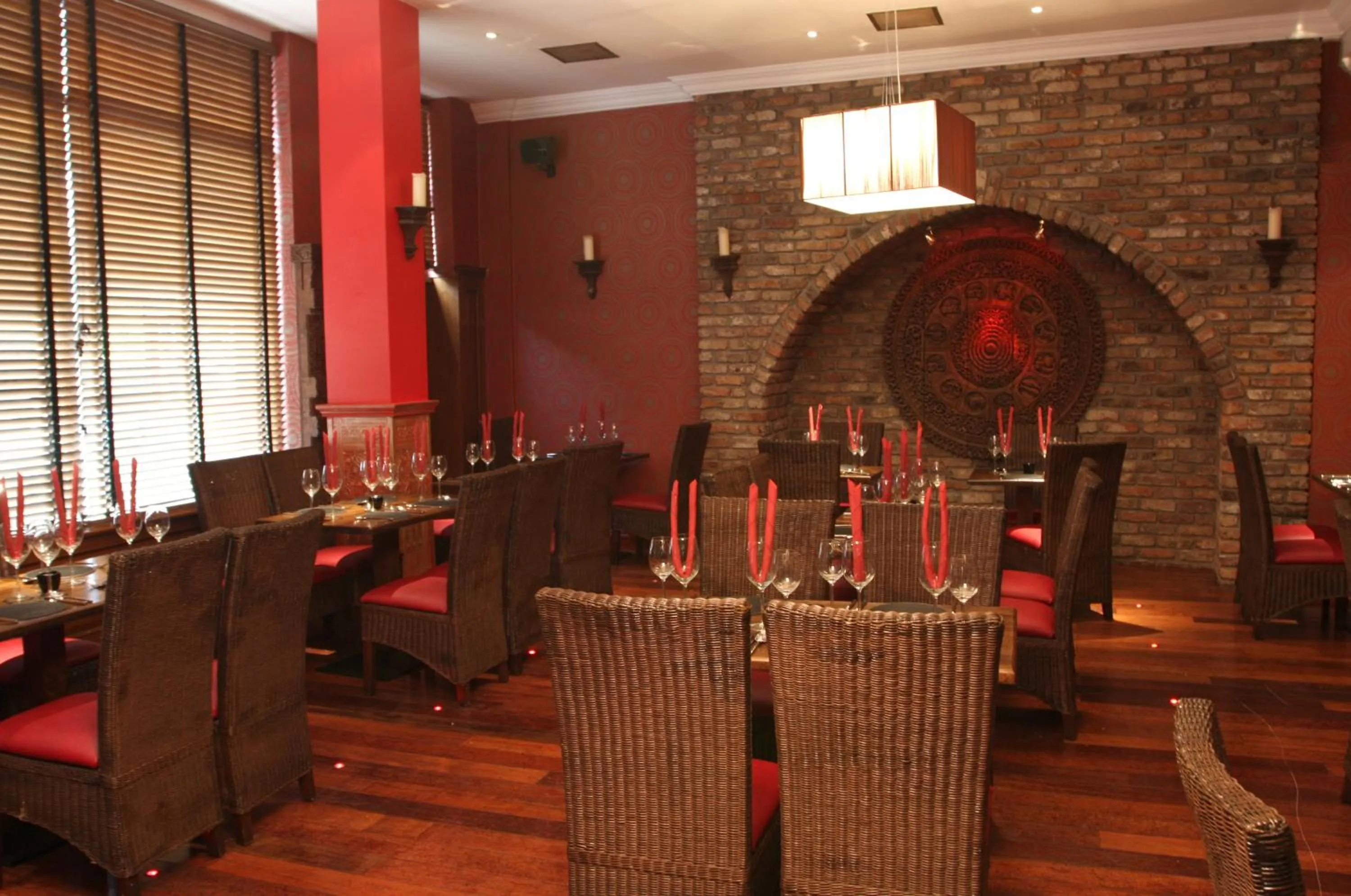 Restaurant/places to eat in Treacy's Hotel Wexford