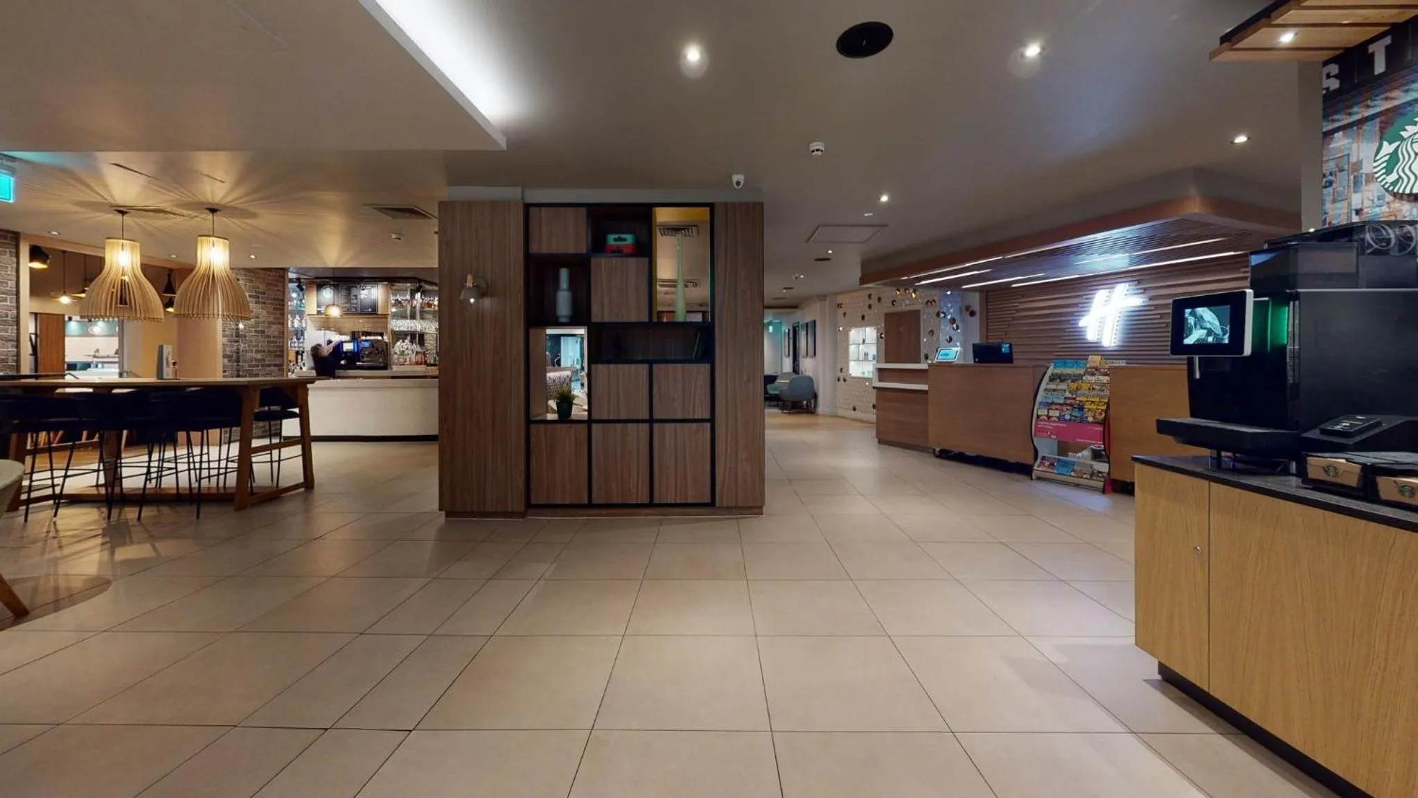 Property building in Holiday Inn Brentwood by IHG