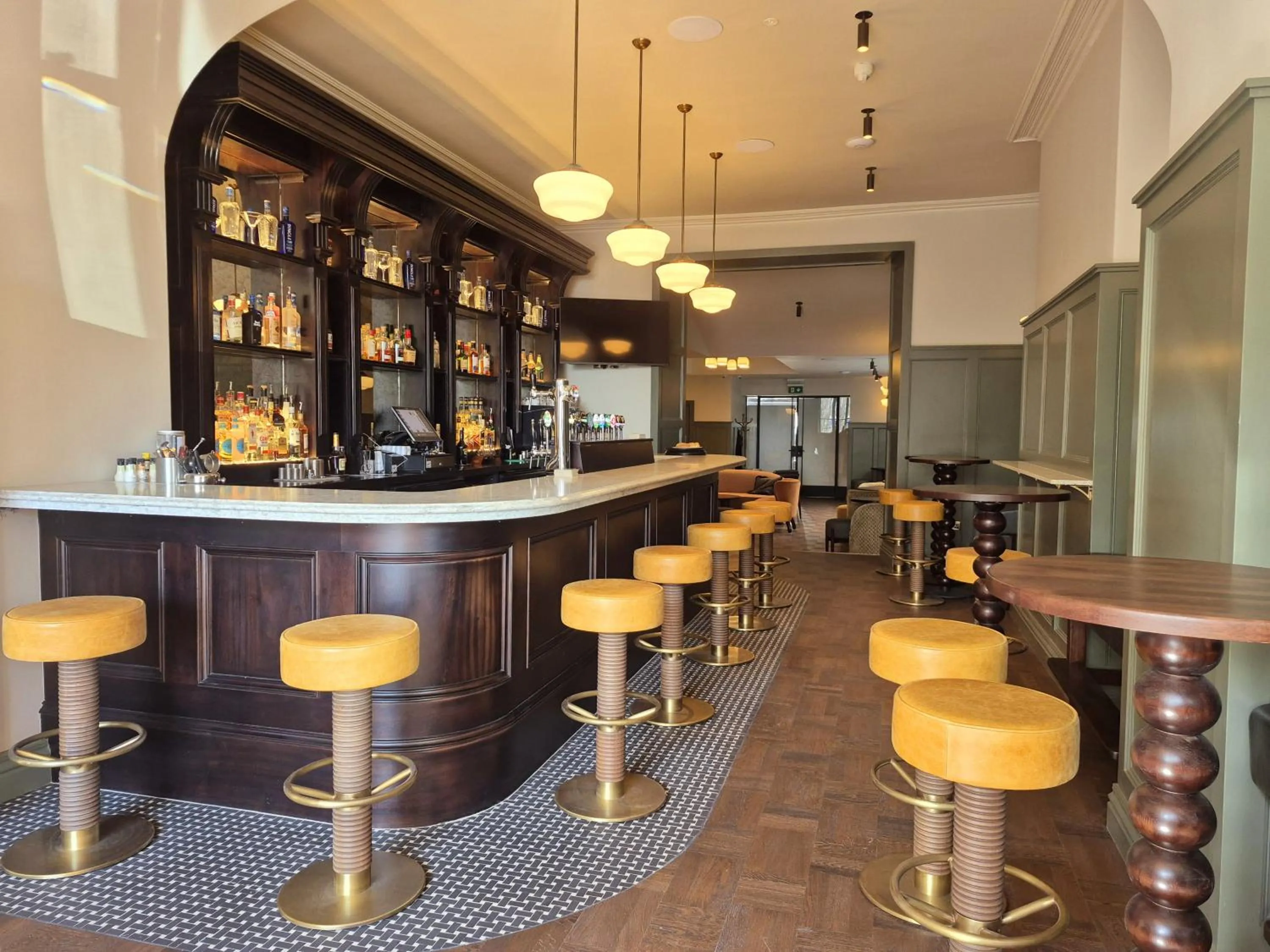 Lounge or bar in The Western Hotel