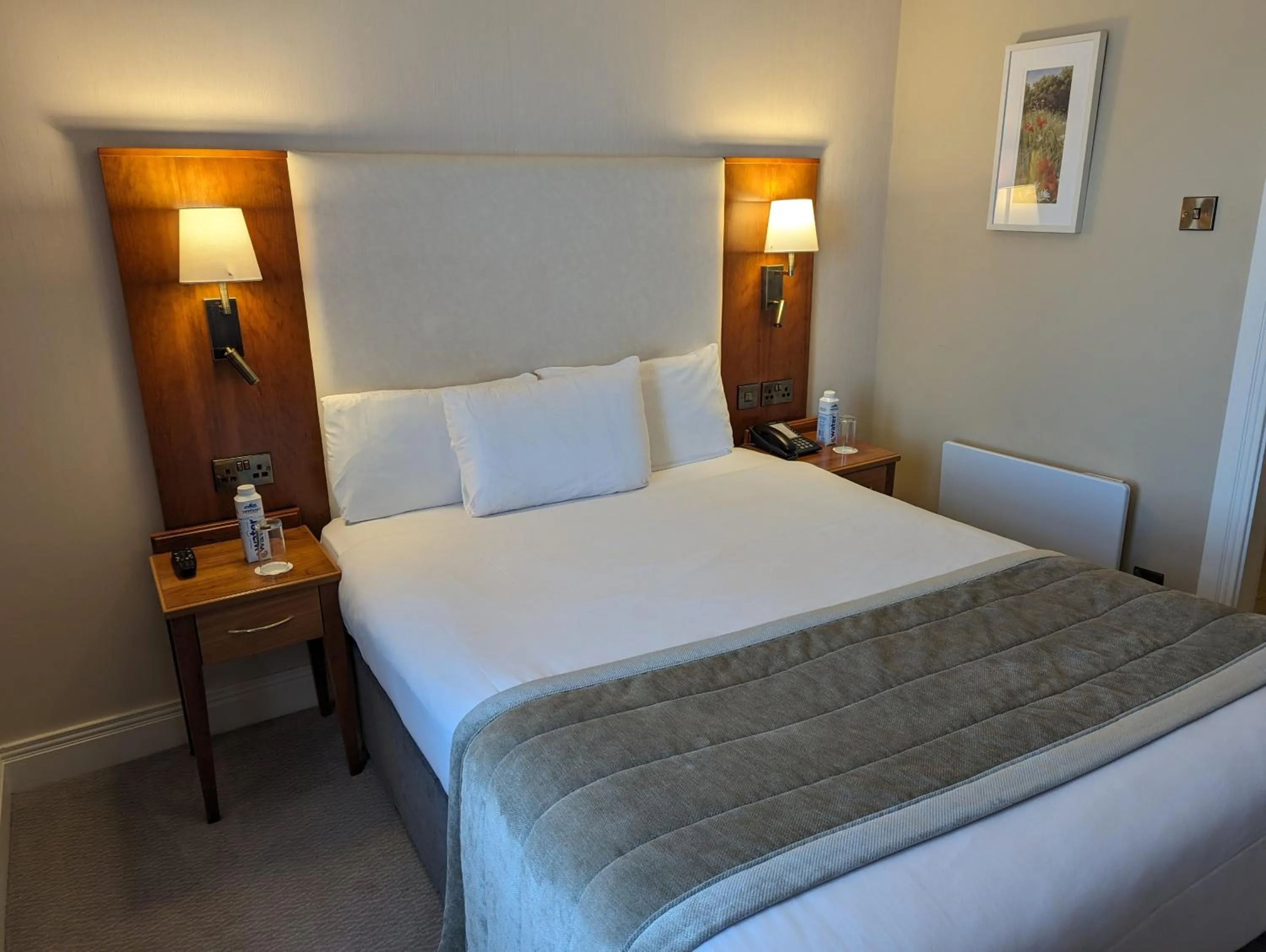 Bed in The Western Hotel