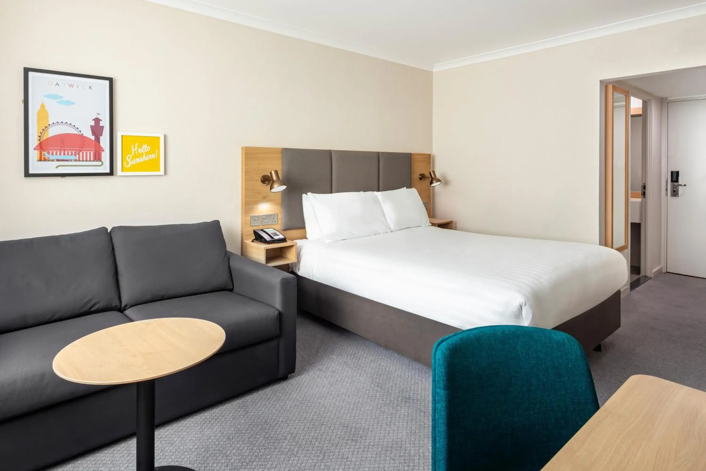 Premium Room in Holiday Inn London - Gatwick Airport by IHG Premium Room in Holiday Inn London - Gatwick Airport by IHG