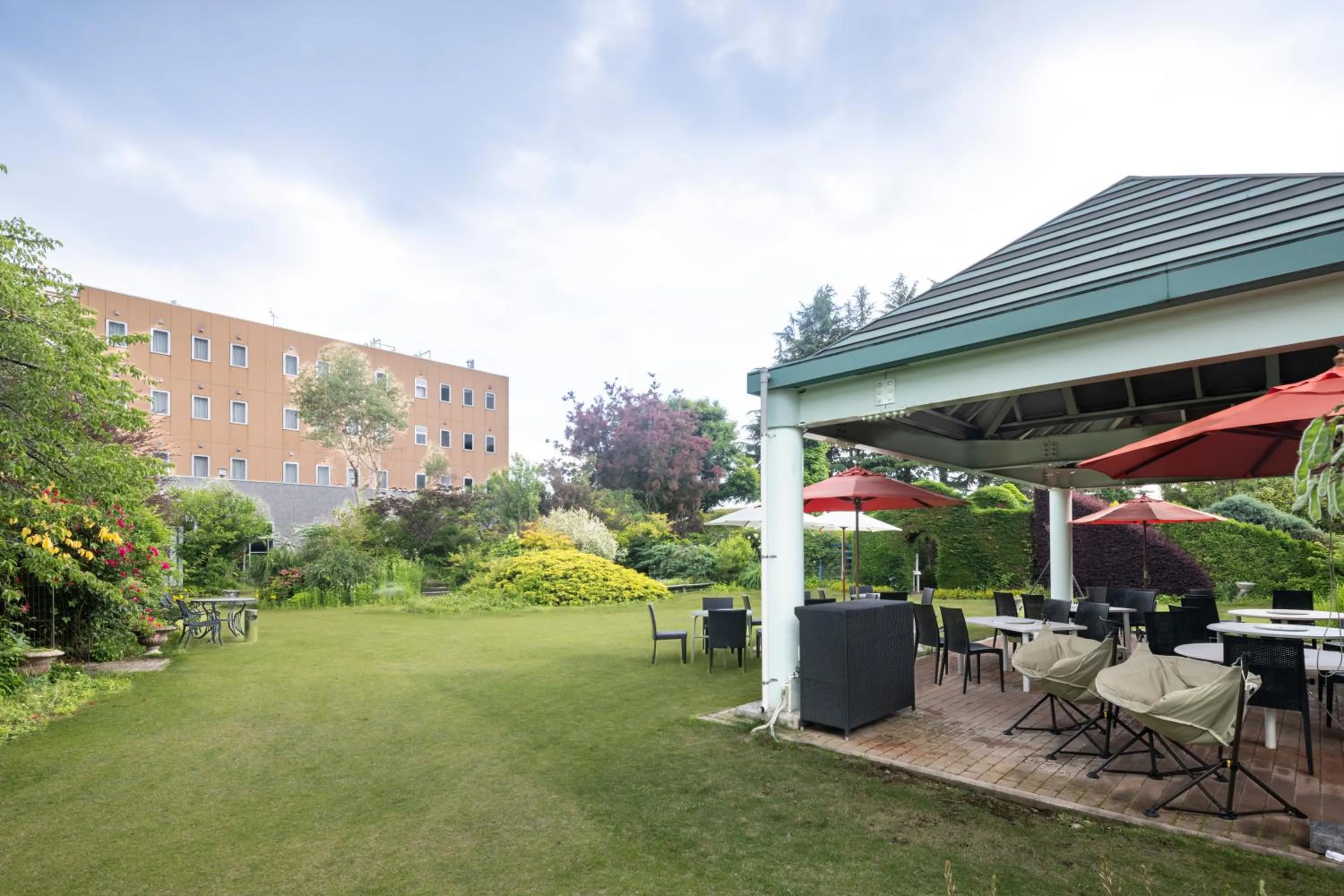 Property building in Kiryu Grand Hotel