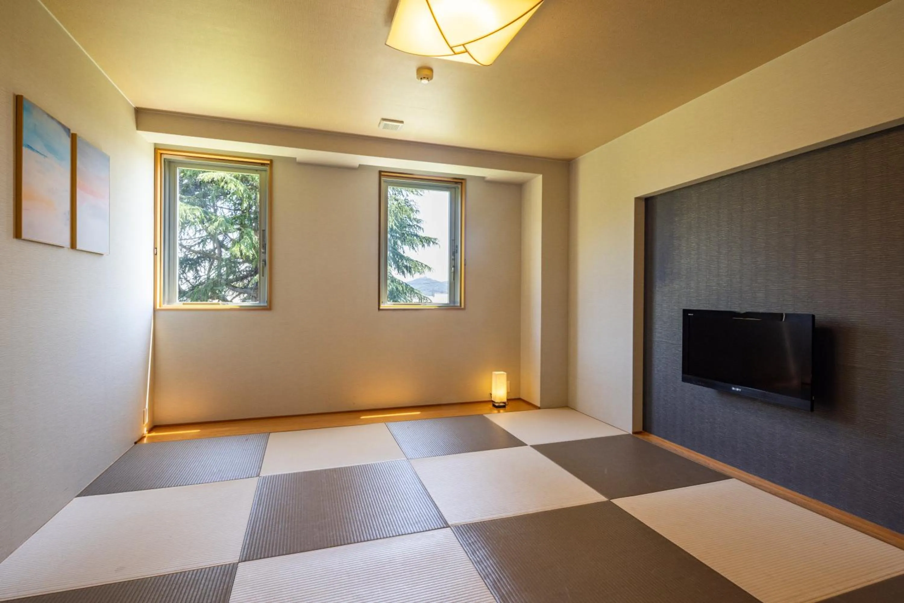 Photo of the whole room, Bed in Kiryu Grand Hotel