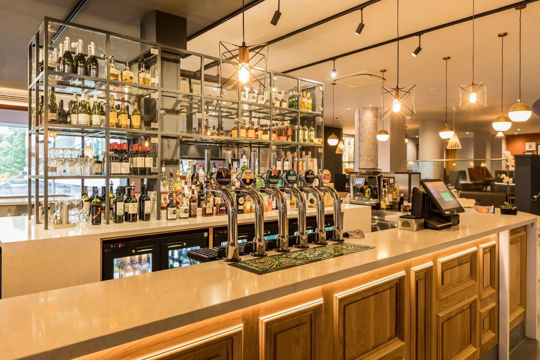 Lounge or bar in Holiday Inn Edinburgh Zoo by IHG