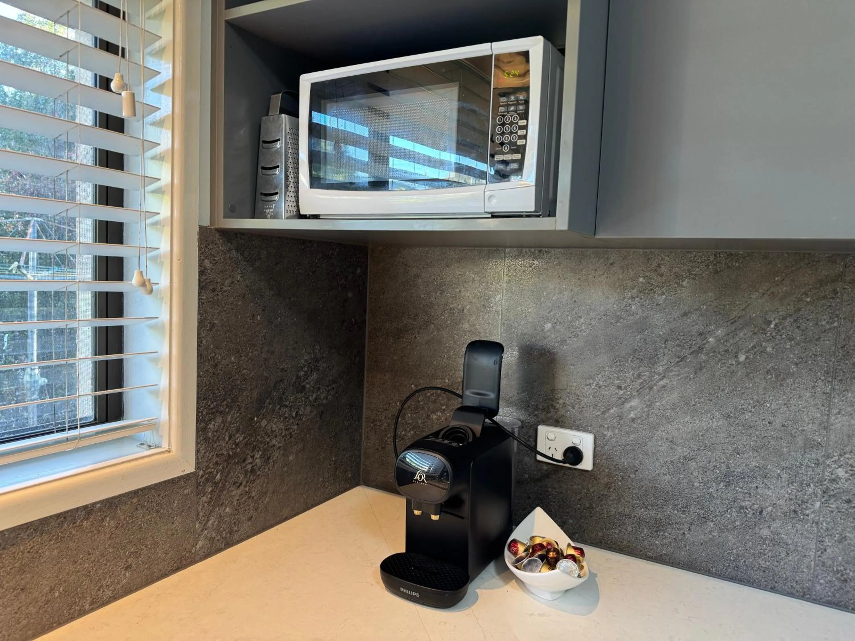 Coffee/tea facilities in Maleny Terrace Cottages