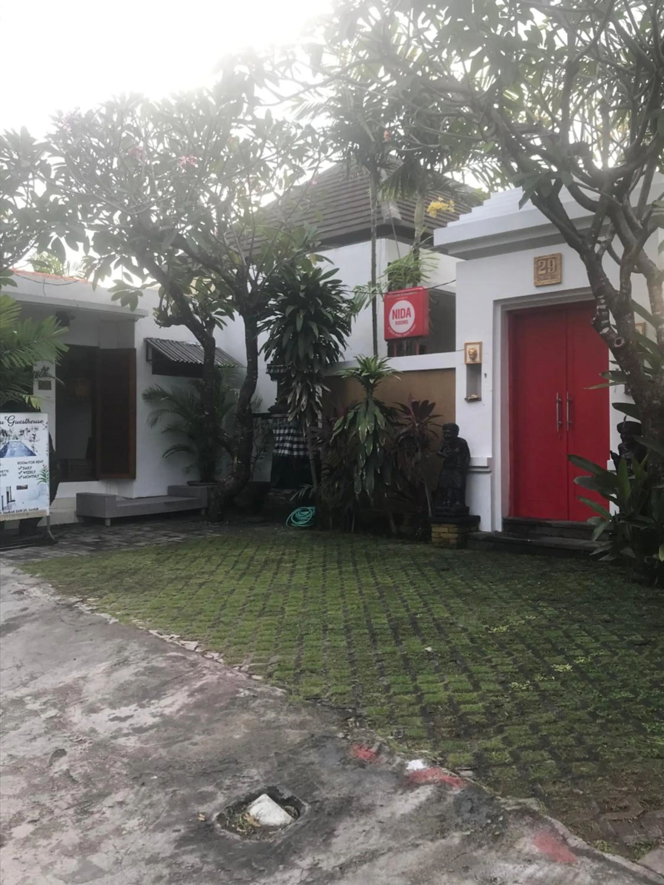 Ayu Love & Harmony Guest House