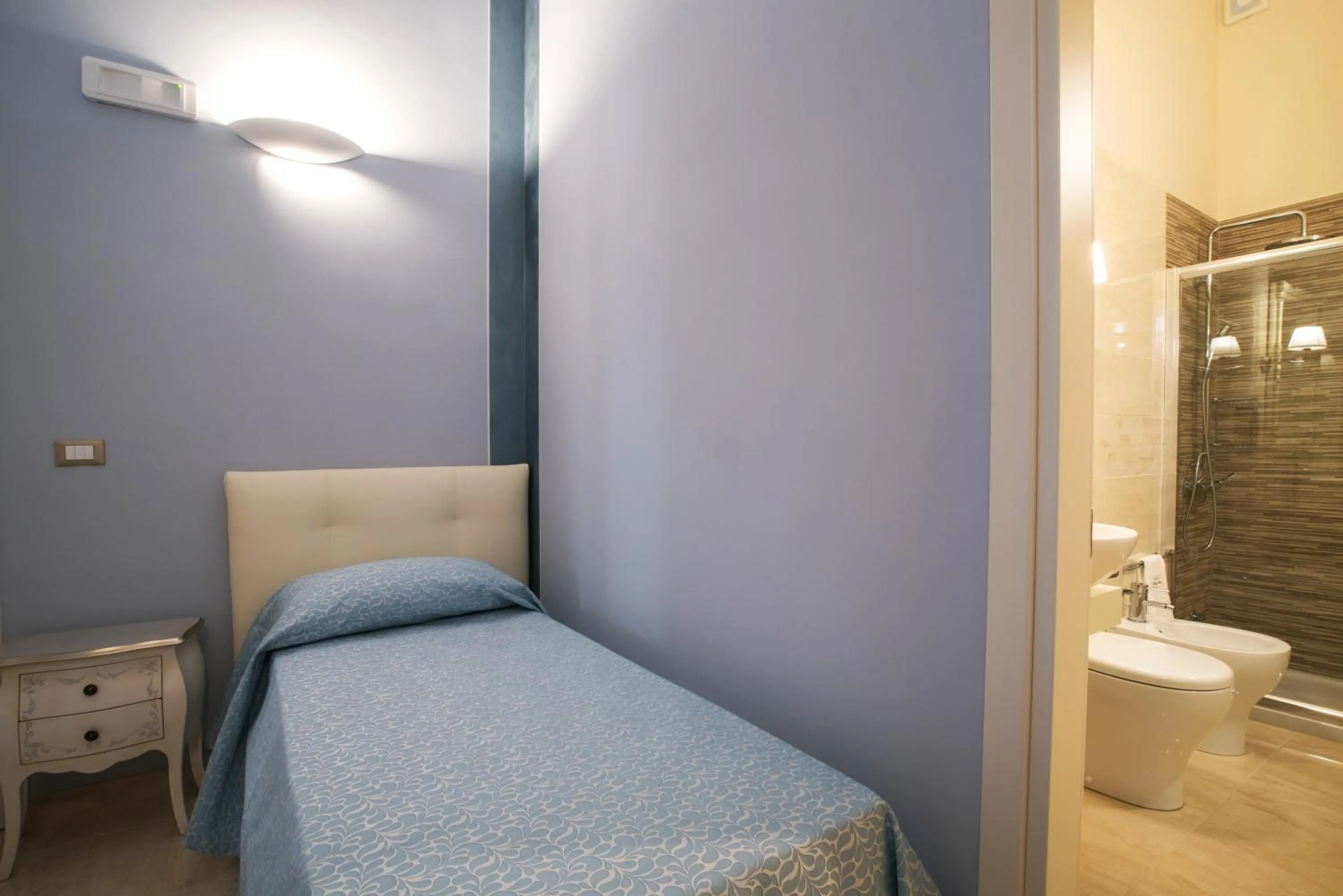 Photo of the whole room in Palazzo Bove