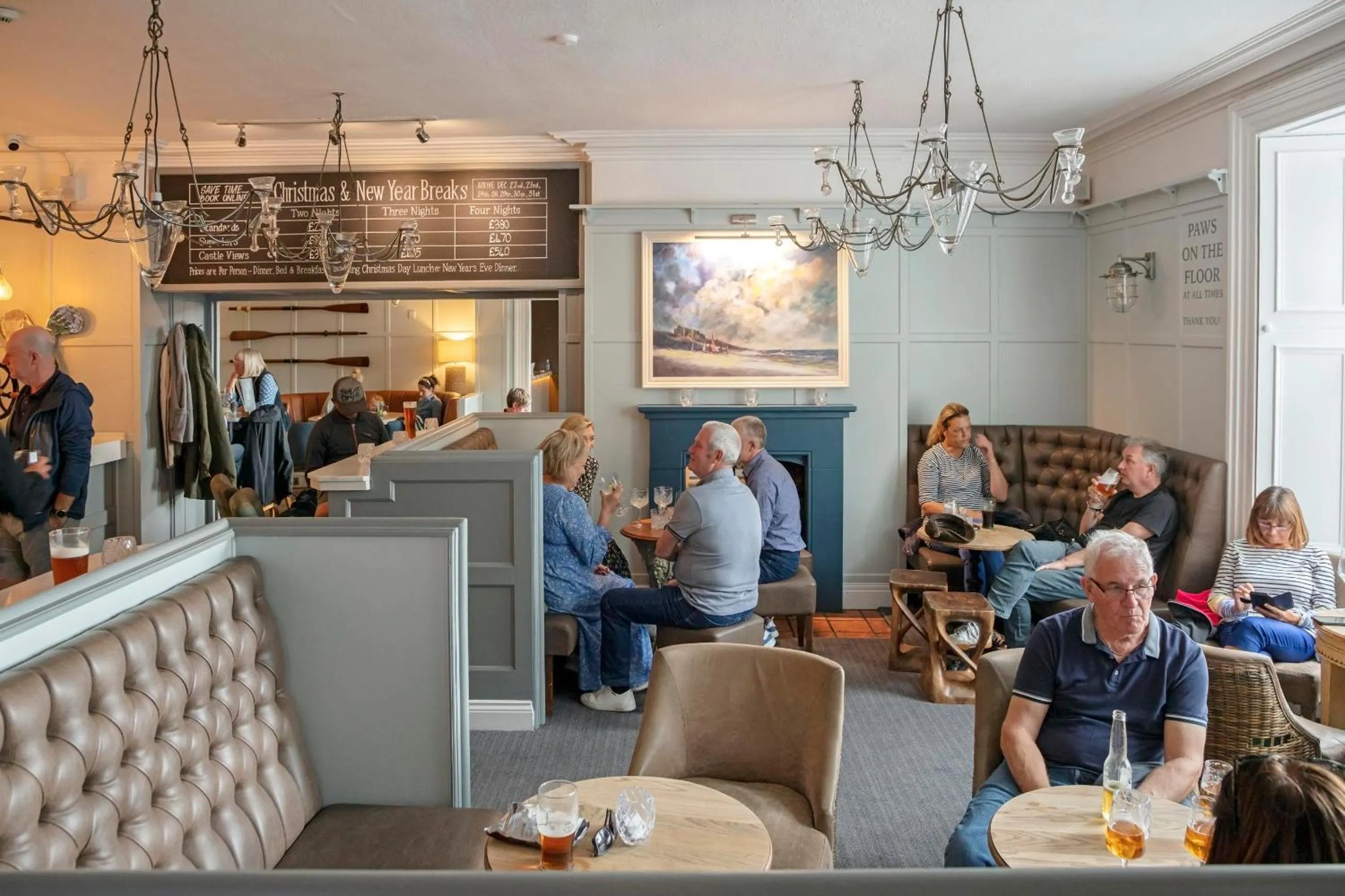 Lounge or bar in The Victoria Hotel