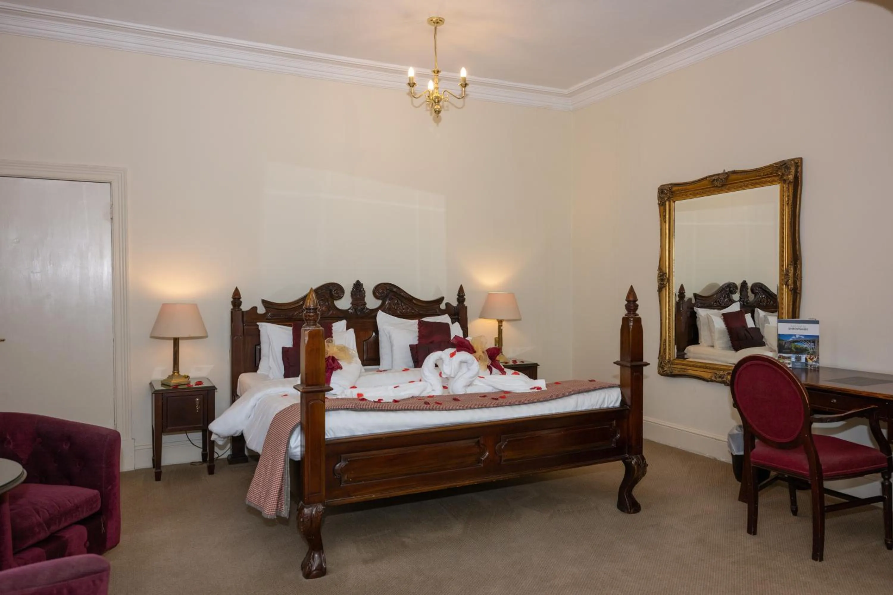 Bed in Park House Hotel