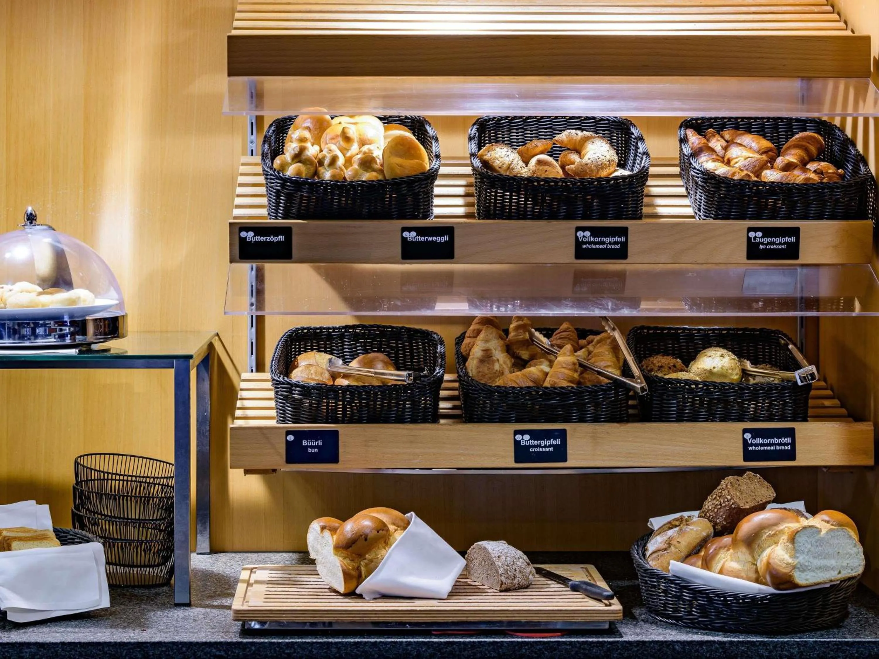 Breakfast in Mövenpick Hotel Egerkingen