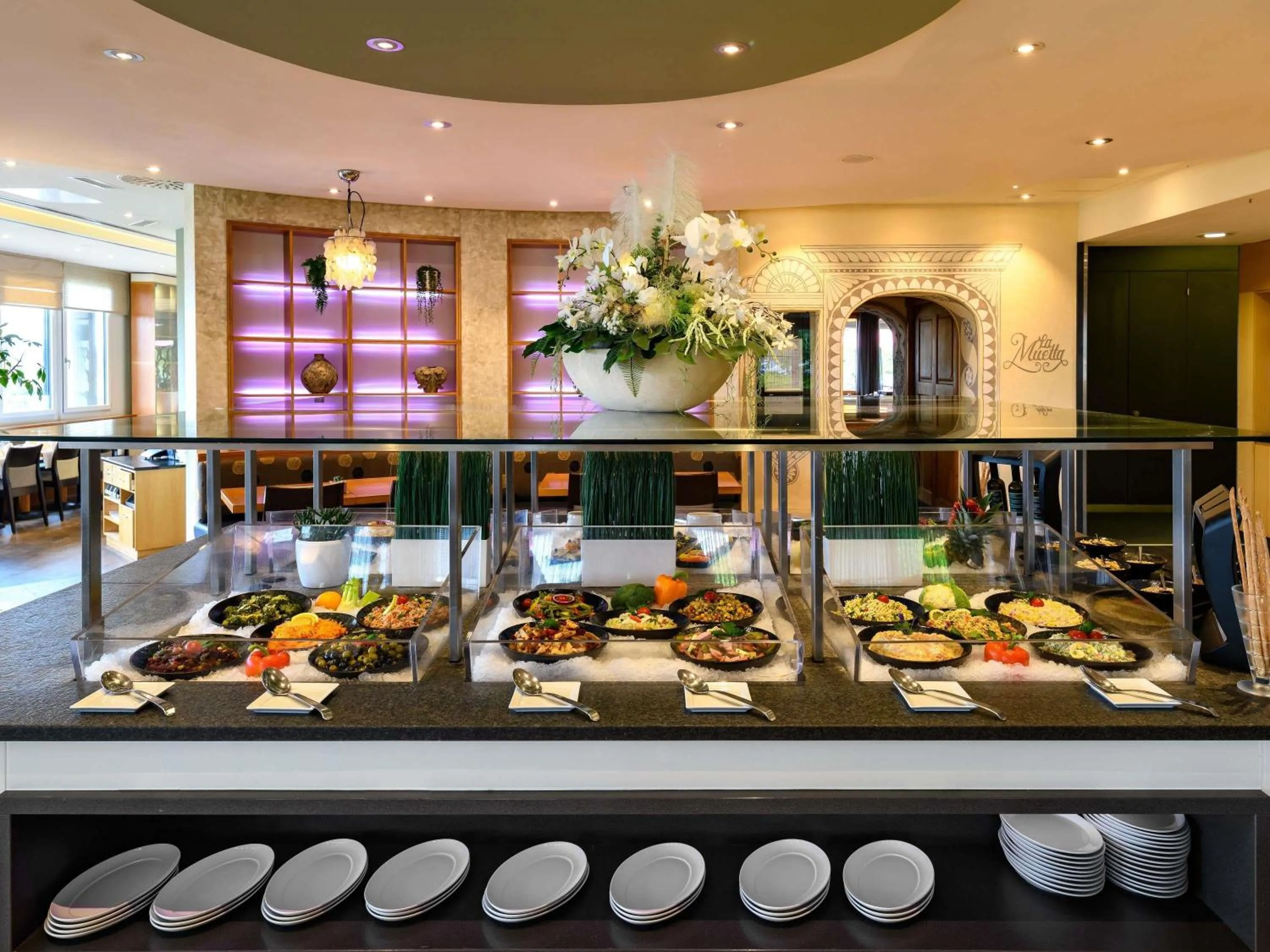 Restaurant/places to eat in Mövenpick Hotel Egerkingen