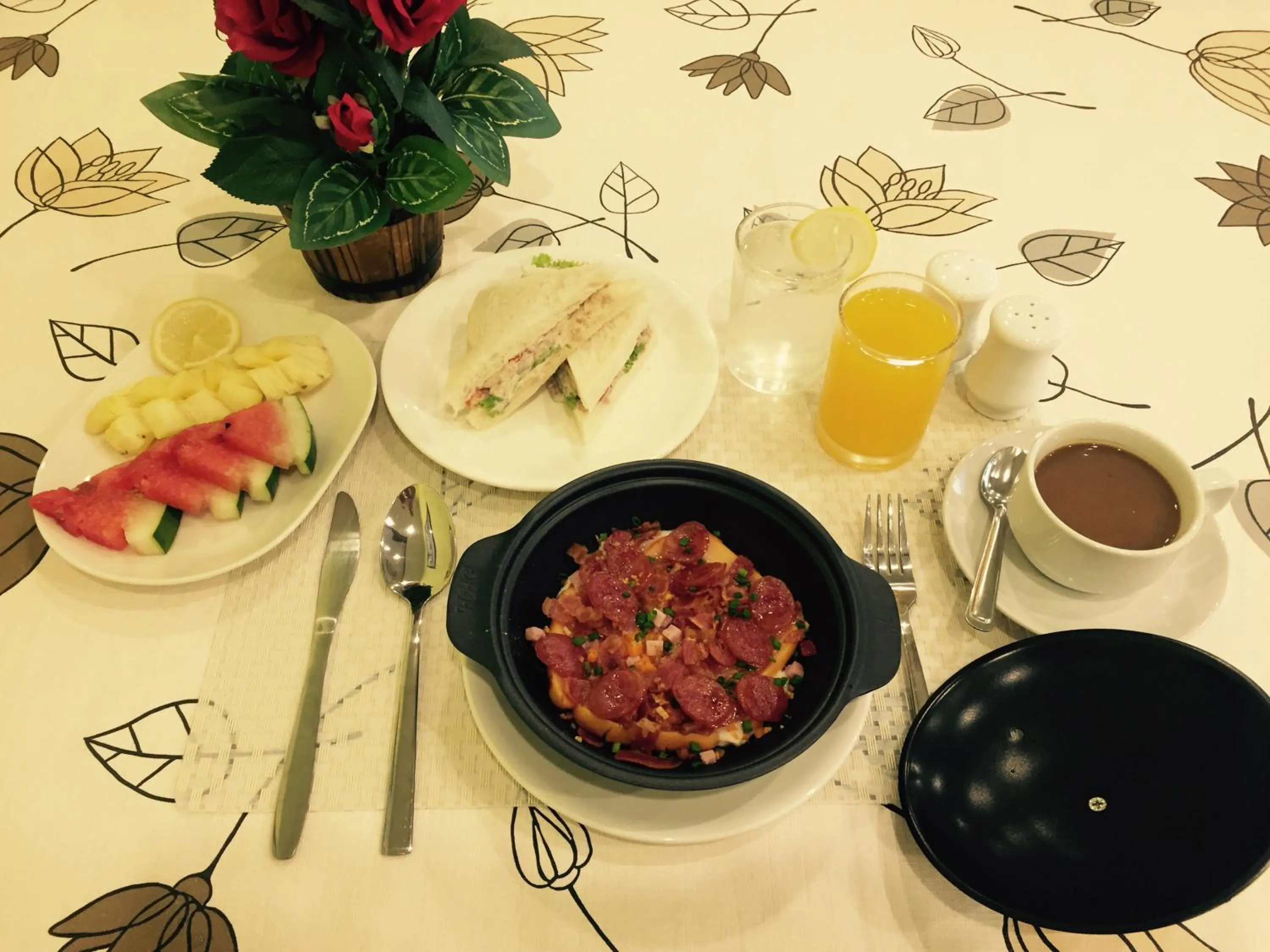 Breakfast in Phuket Chinoinn-SHAPlus Certified