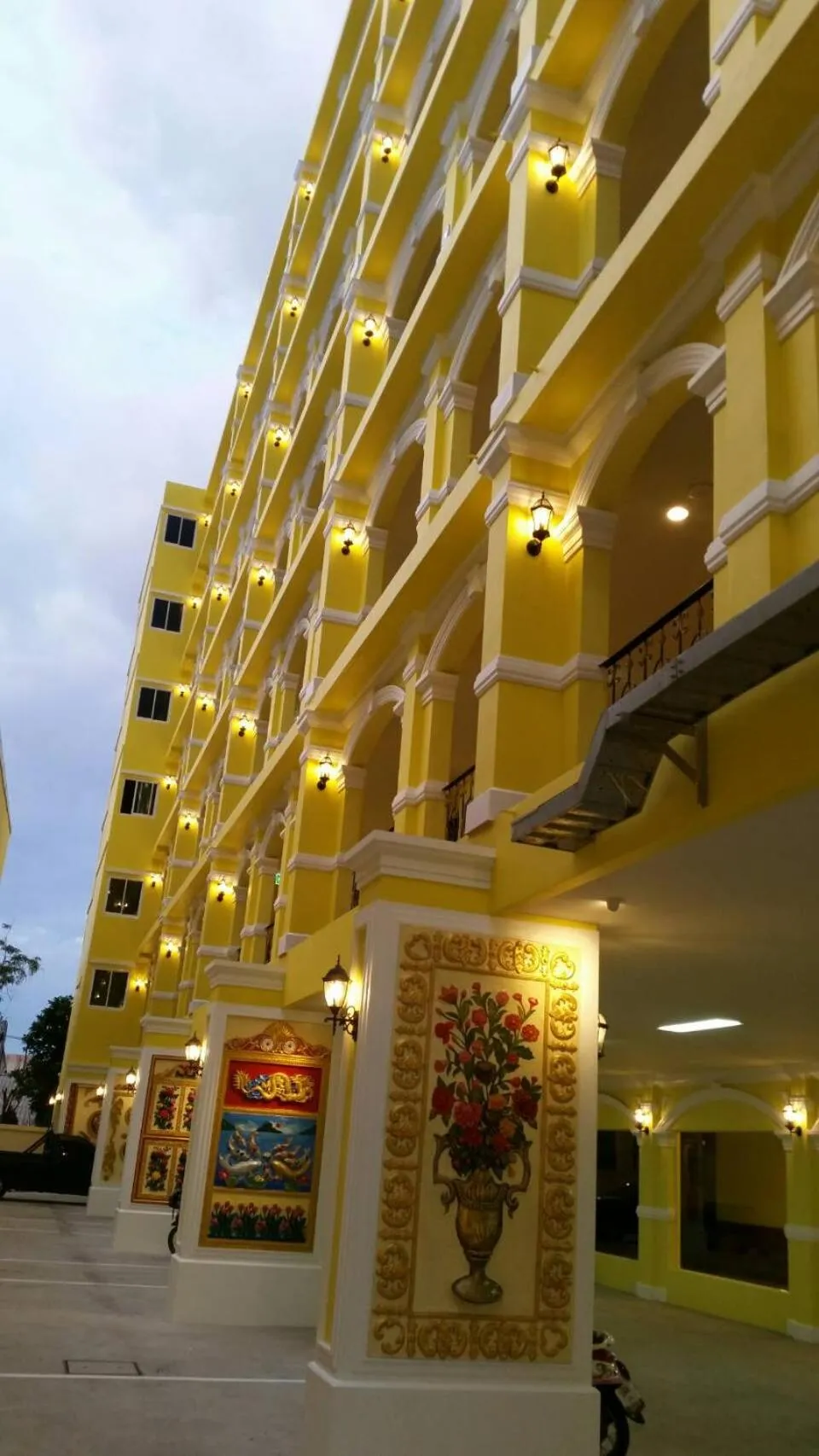 Property building in Phuket Chinoinn-SHAPlus Certified