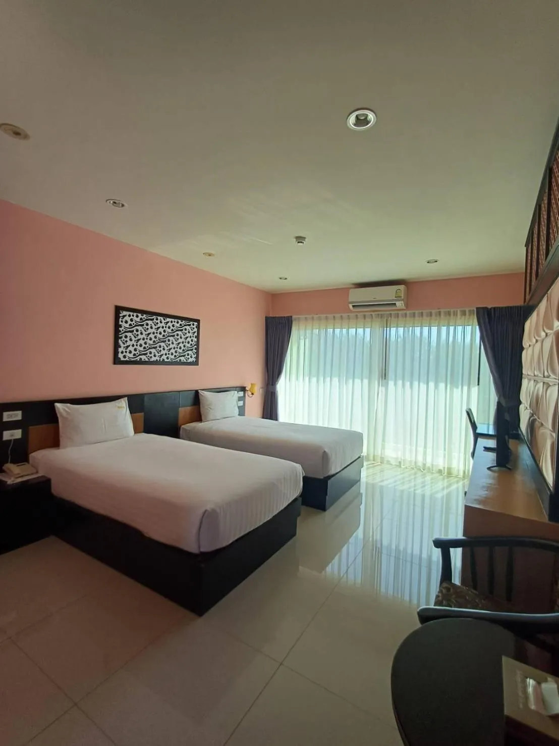 Bed in Phuket Chinoinn-SHAPlus Certified