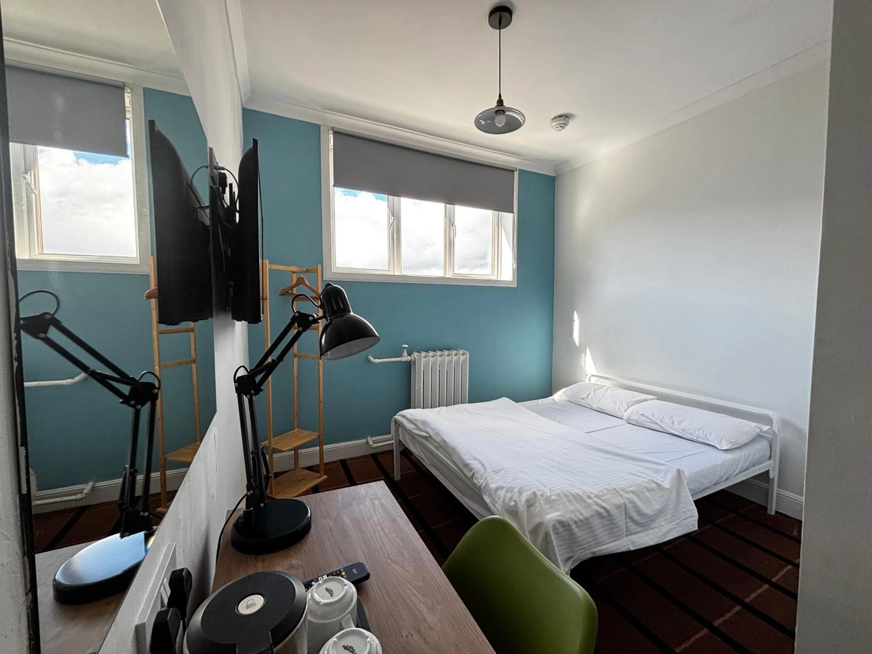 Bedroom, Bed in Safestay Glasgow Charing Cross