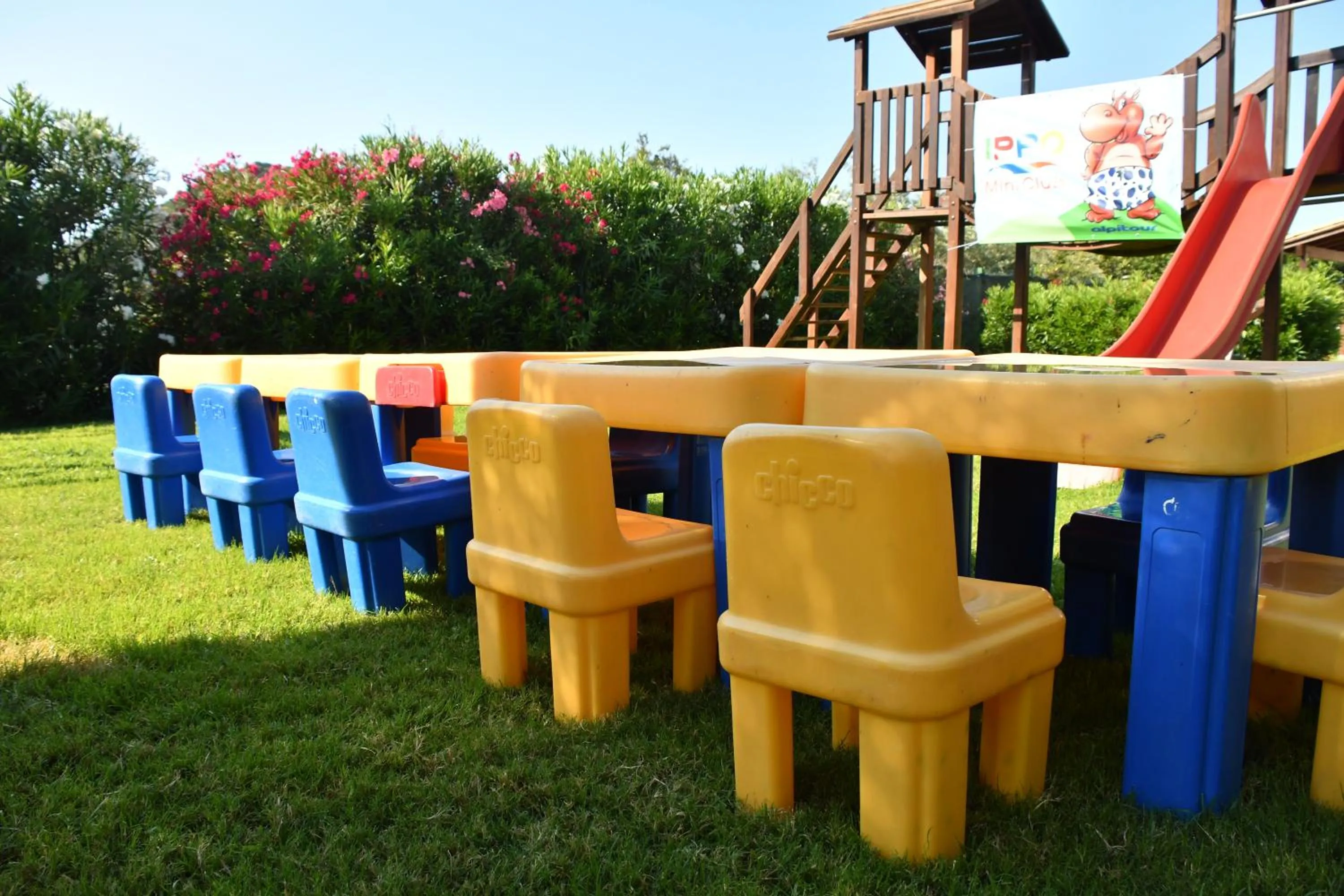Children play ground in iH Hotels Le Zagare Resort