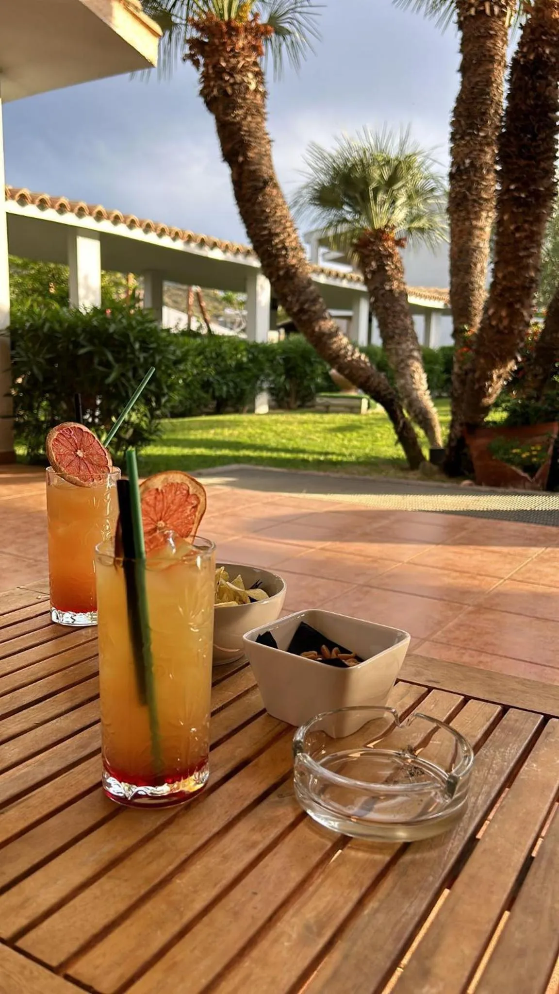 Food and drinks in iH Hotels Le Zagare Resort