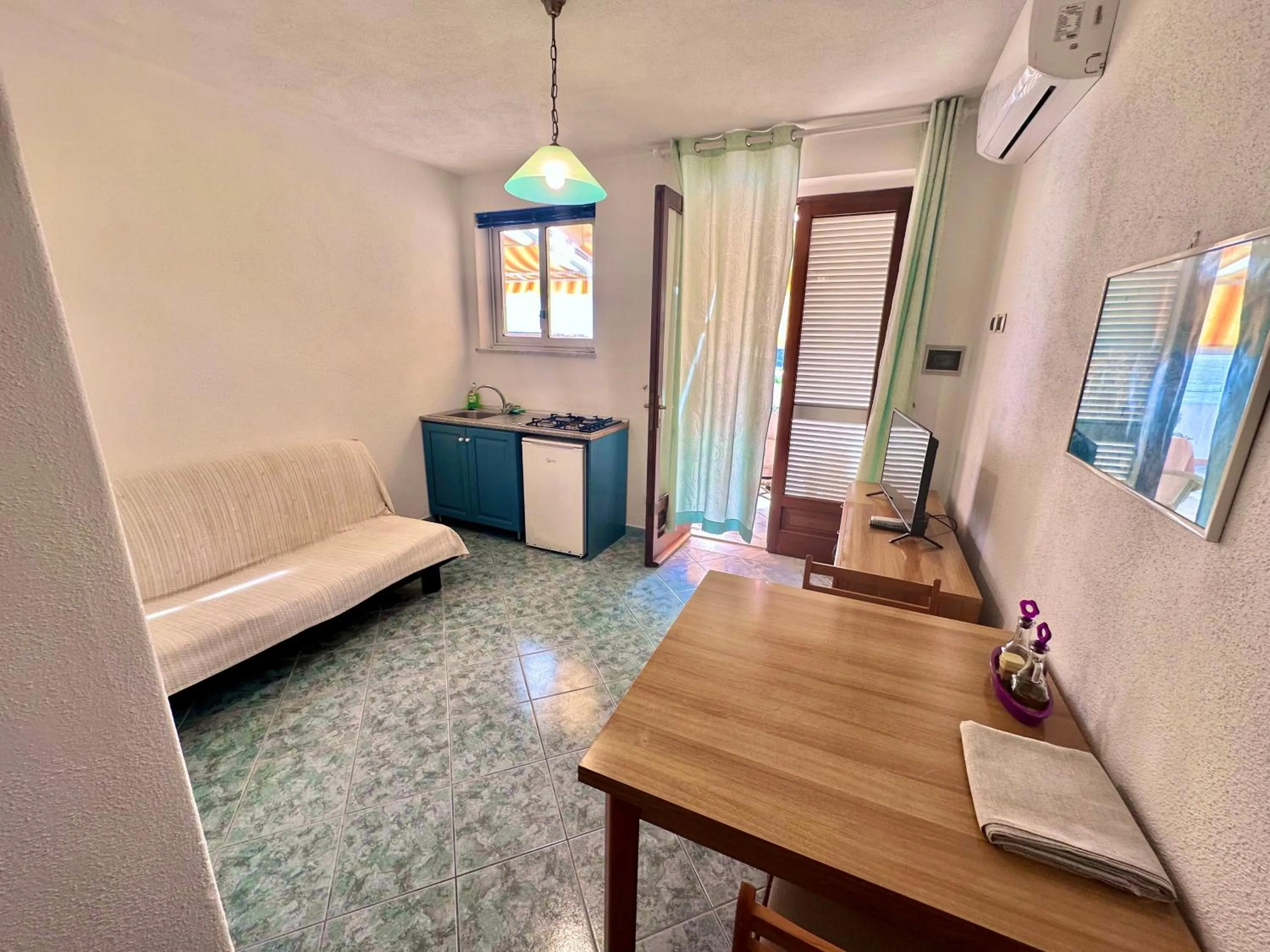 TV and multimedia, Bed in Casa Assunta