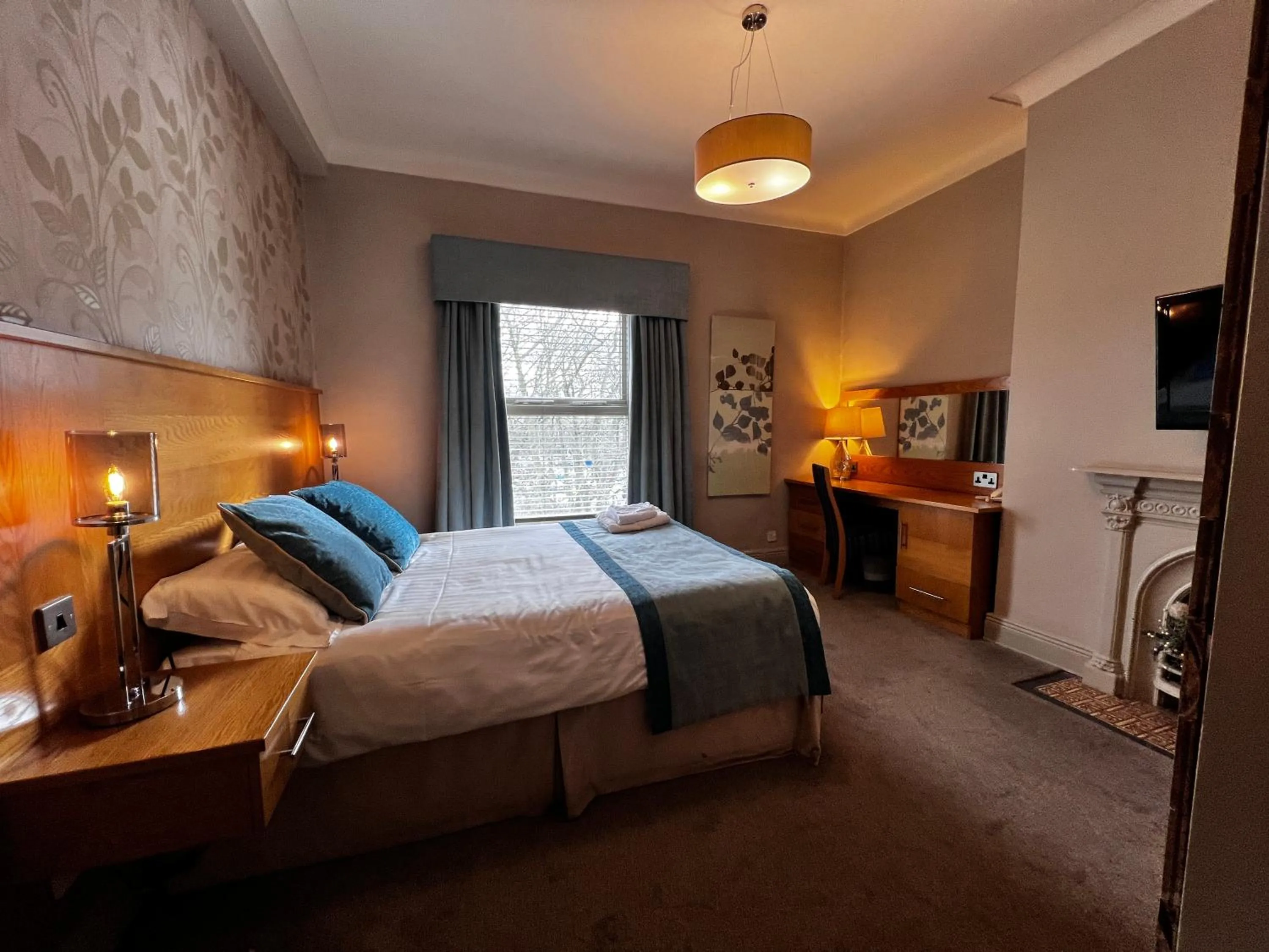 Bed in Herriots Hotel