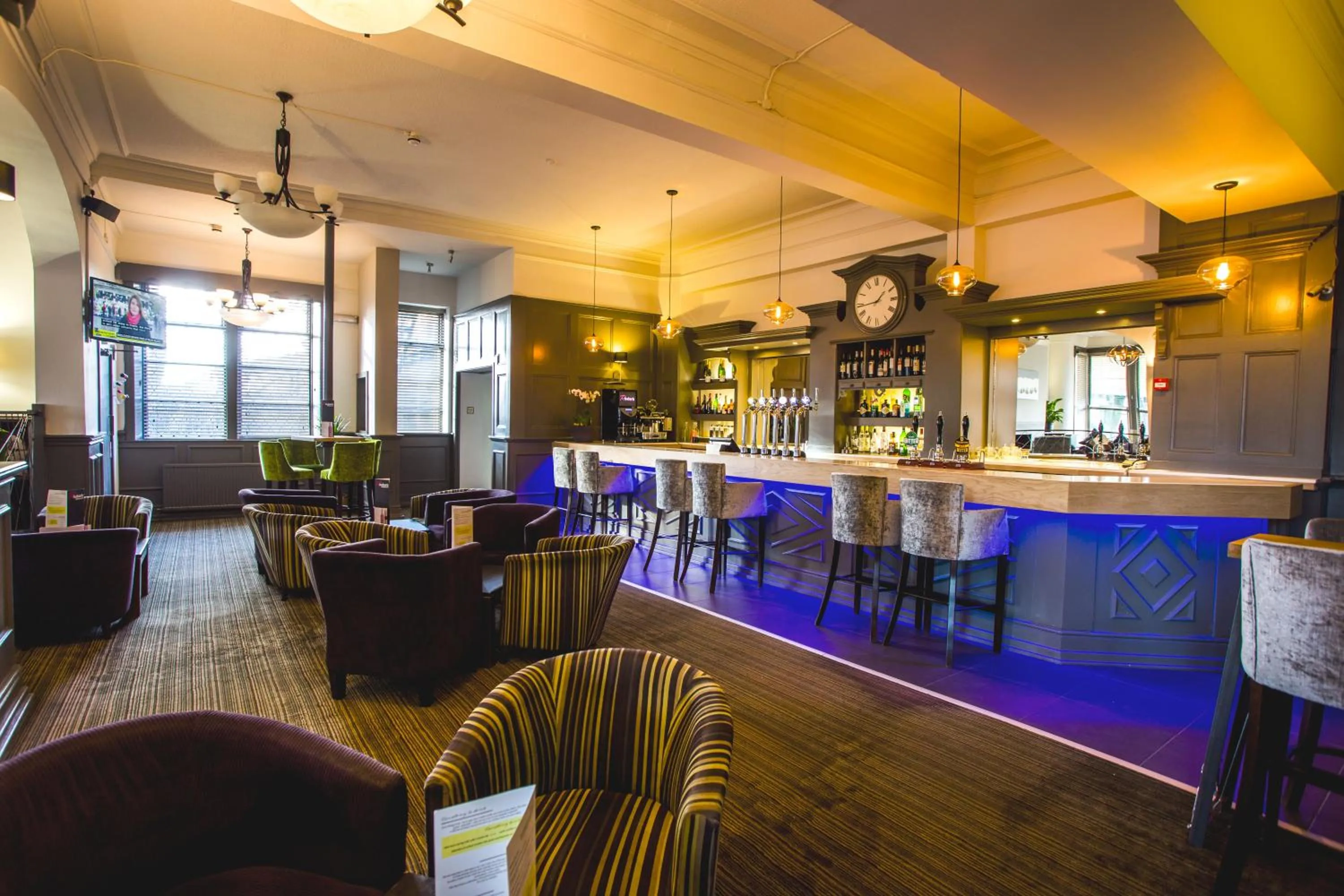 Lounge or bar in Herriots Hotel