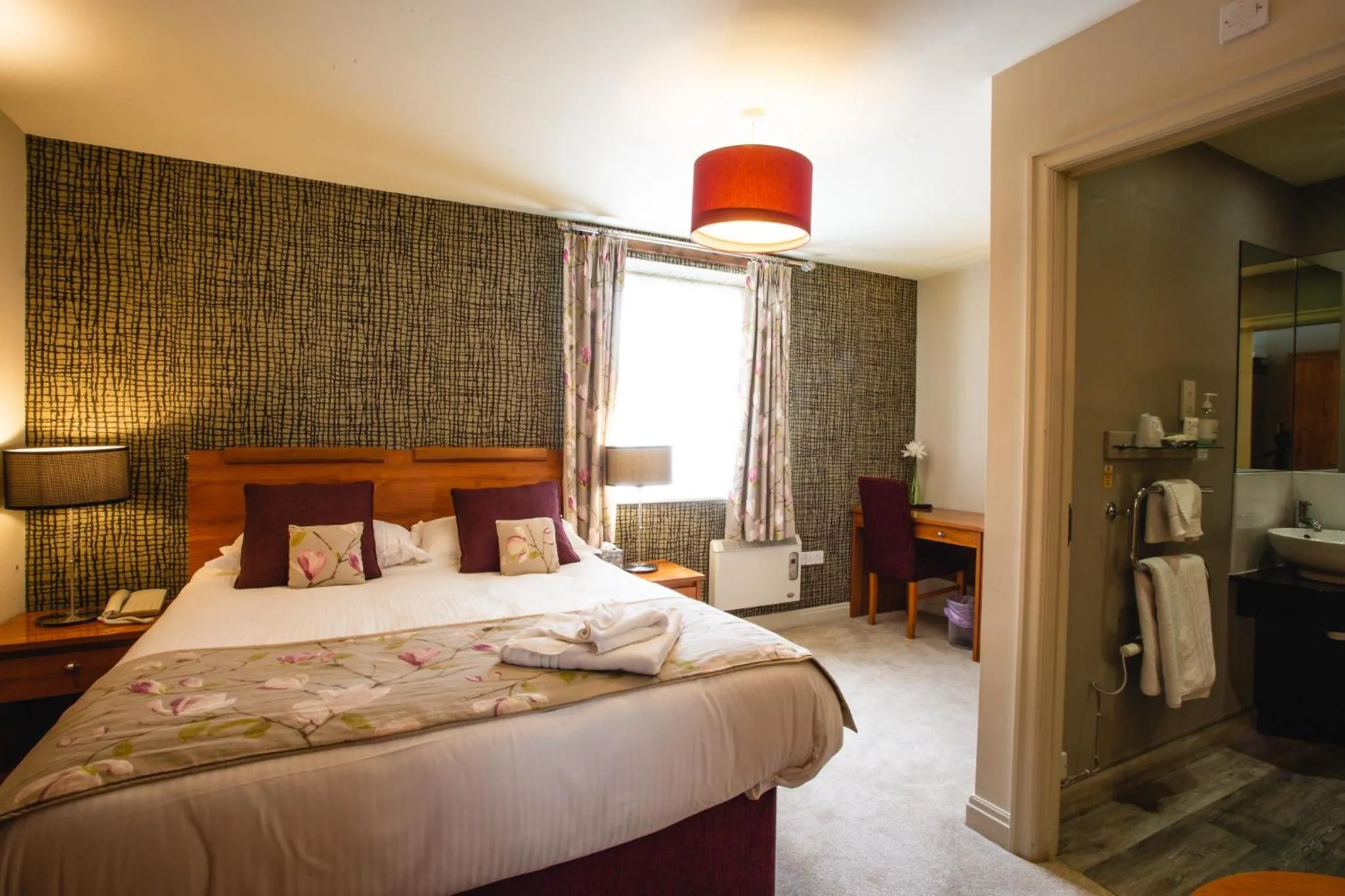 Bed in Herriots Hotel