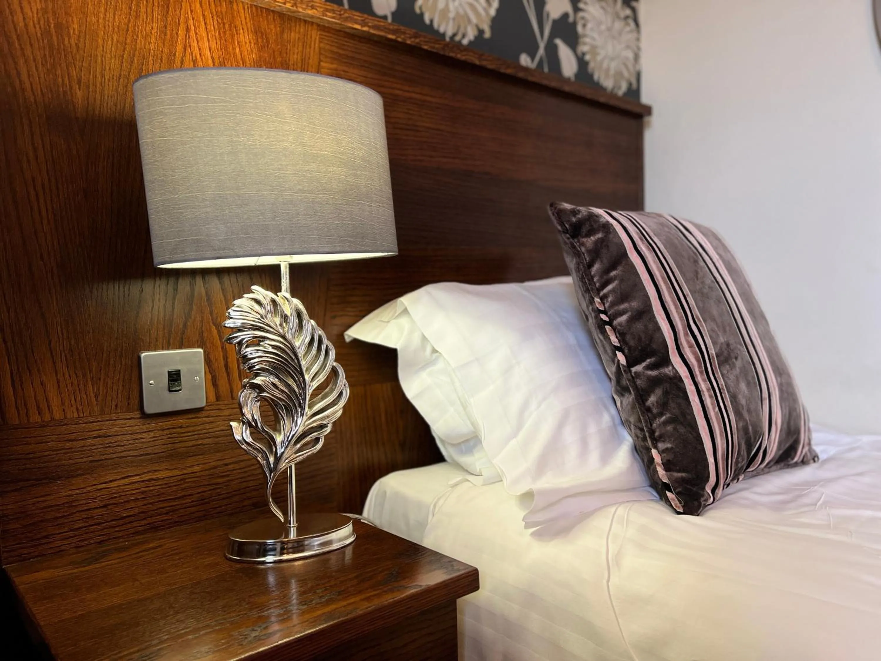 Bed in Herriots Hotel