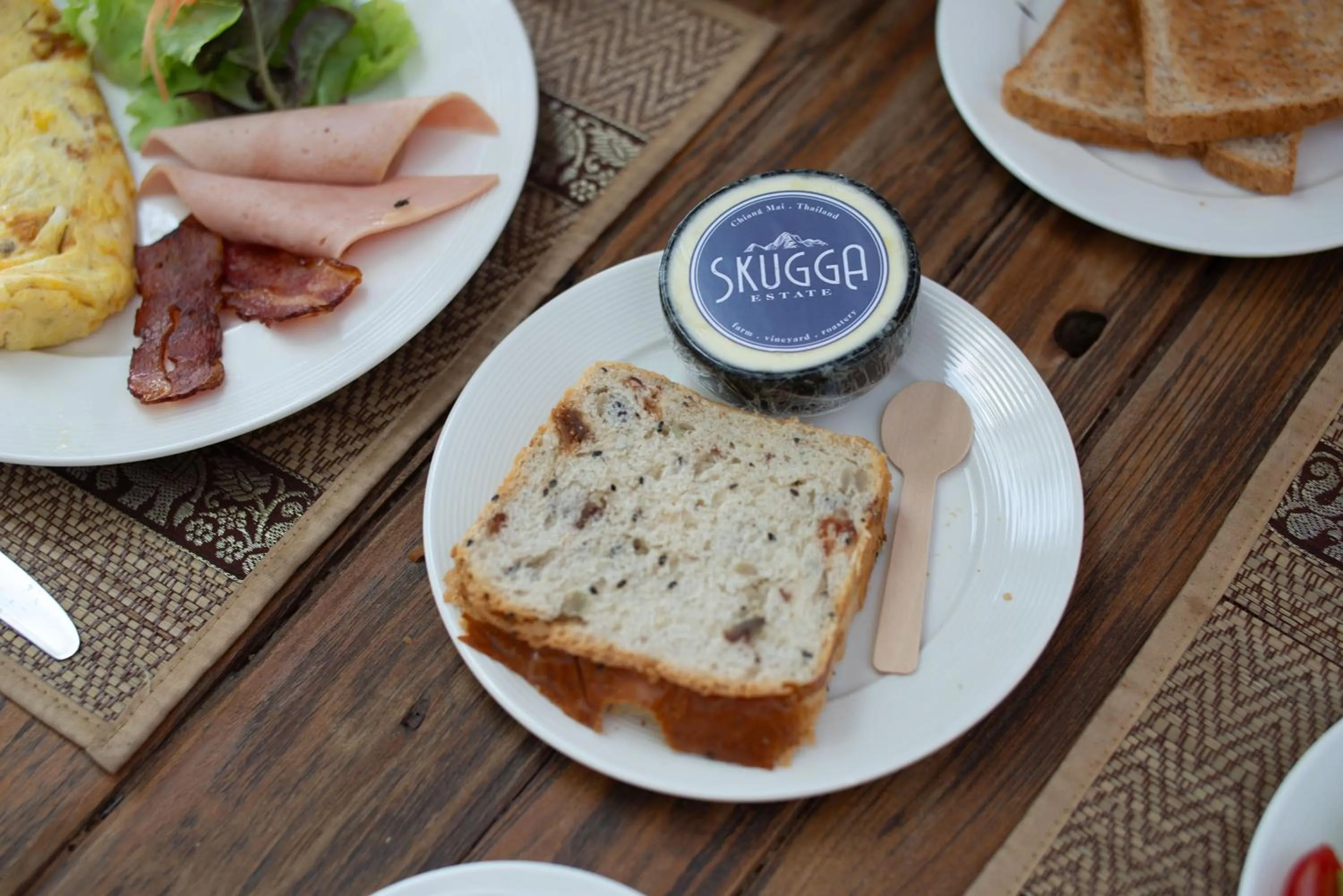 Breakfast in Tolani Riverside Villa