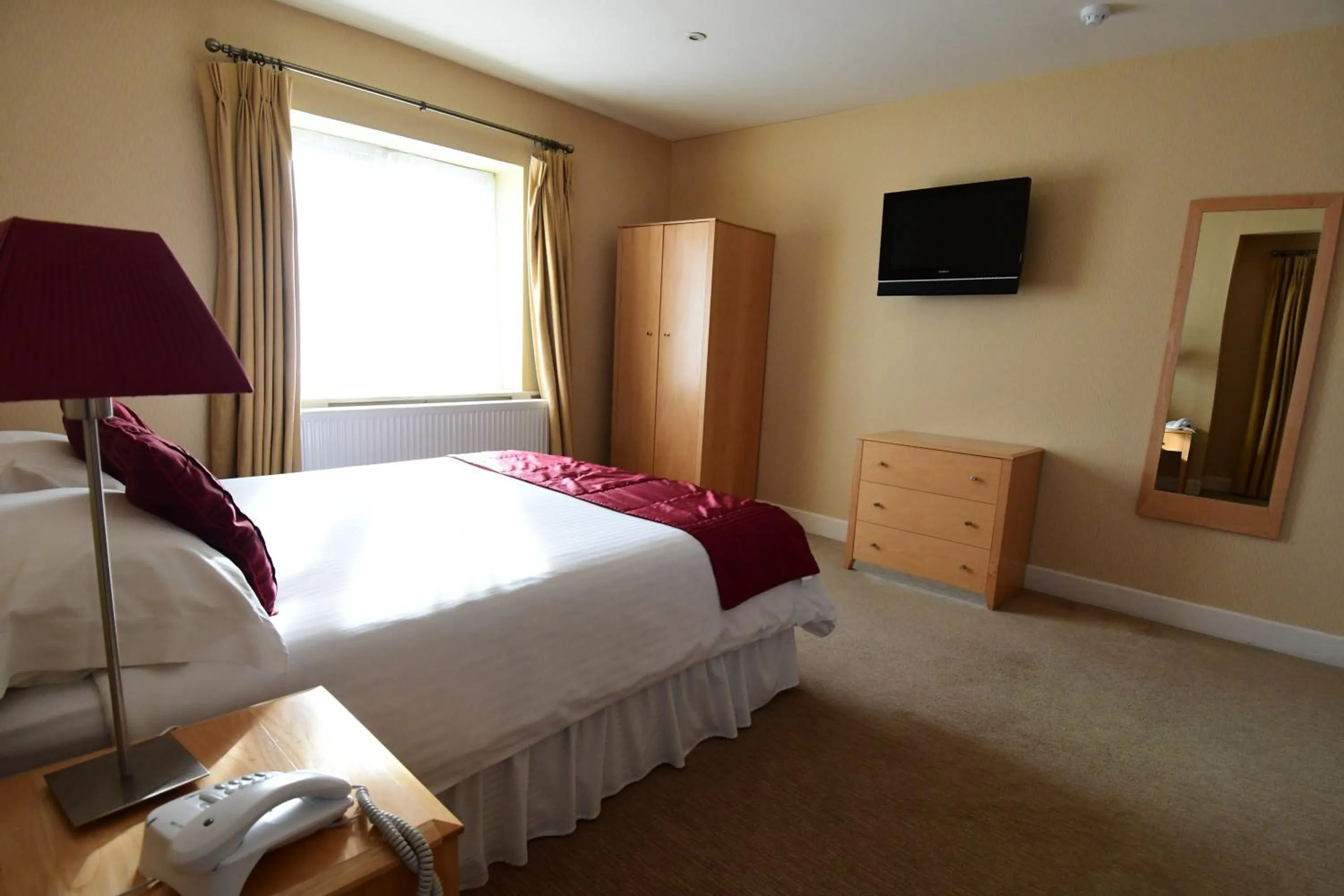 Bedroom, Bed in The Trouville Bournemouth