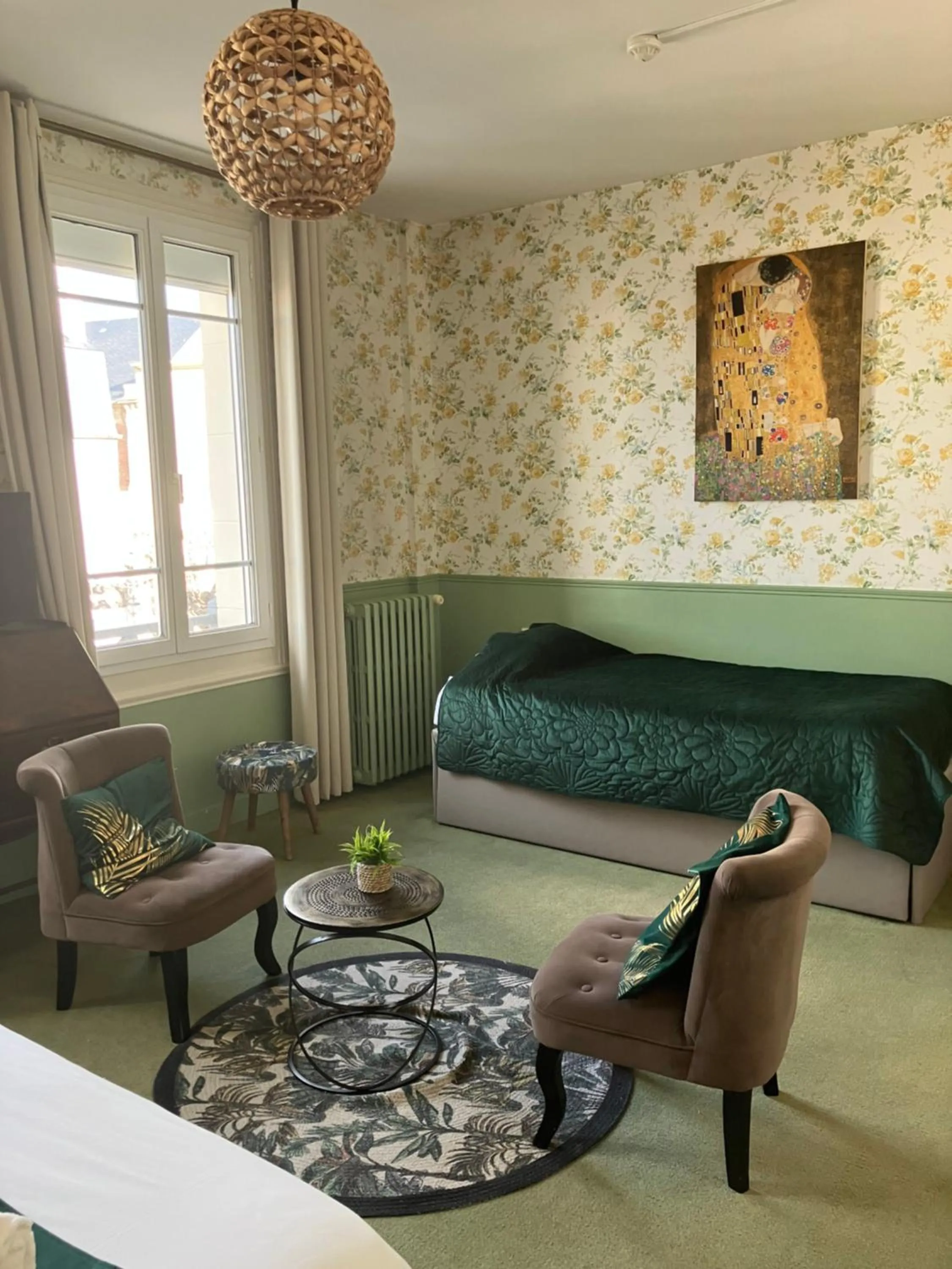 Living room in Hôtel de la Côte Fleurie