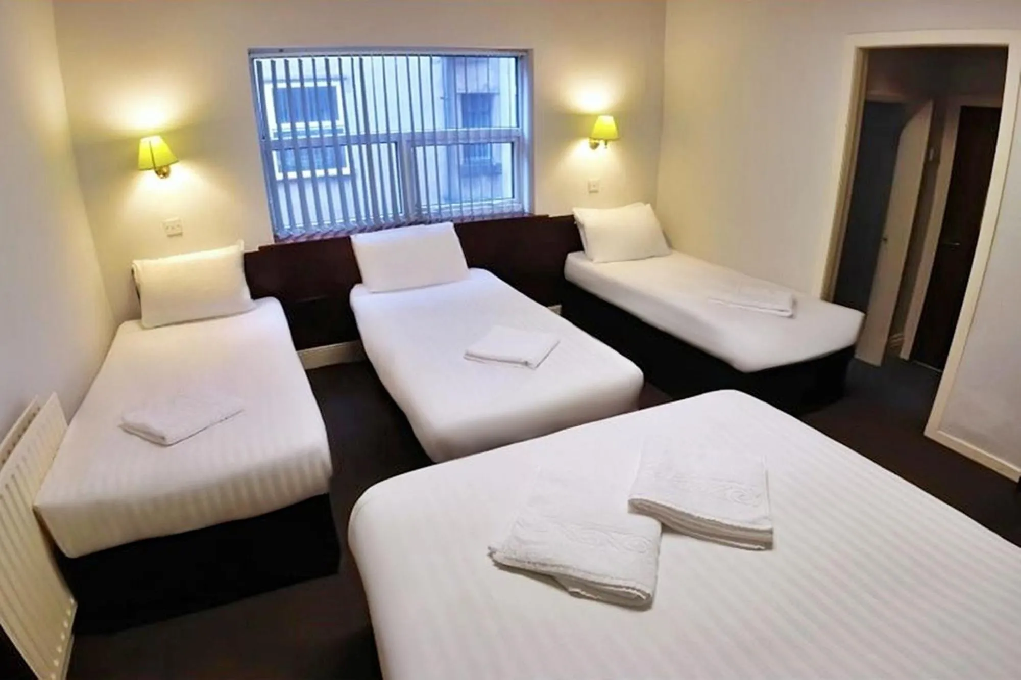 Bedroom, Bed in Bluewaters Hotel Blackpool