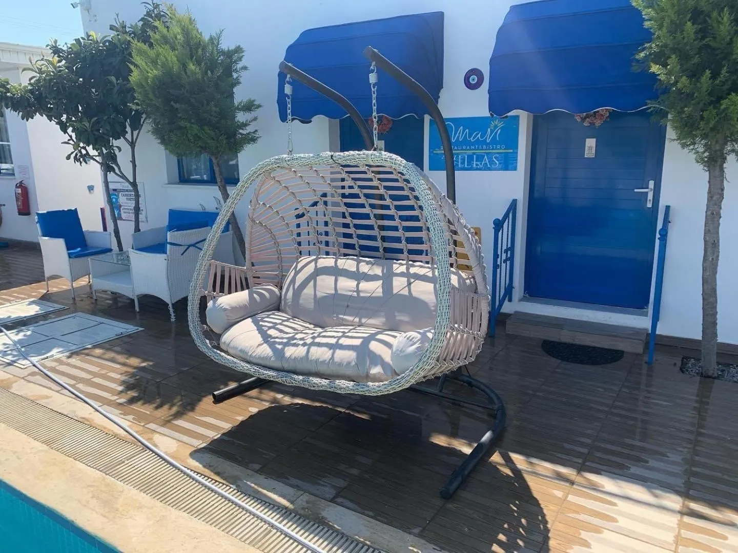 Patio in Mavi Pansiyon & Restaurant