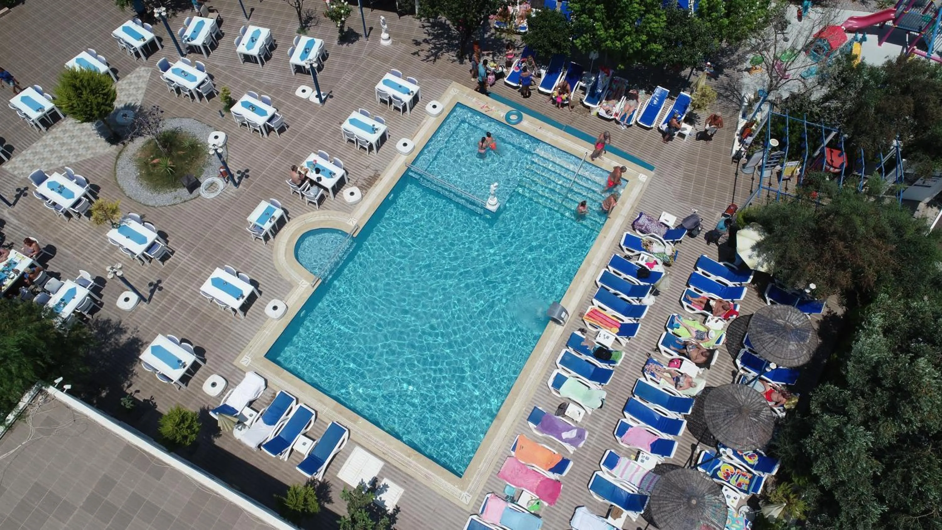 Day in Mavi Pansiyon & Restaurant