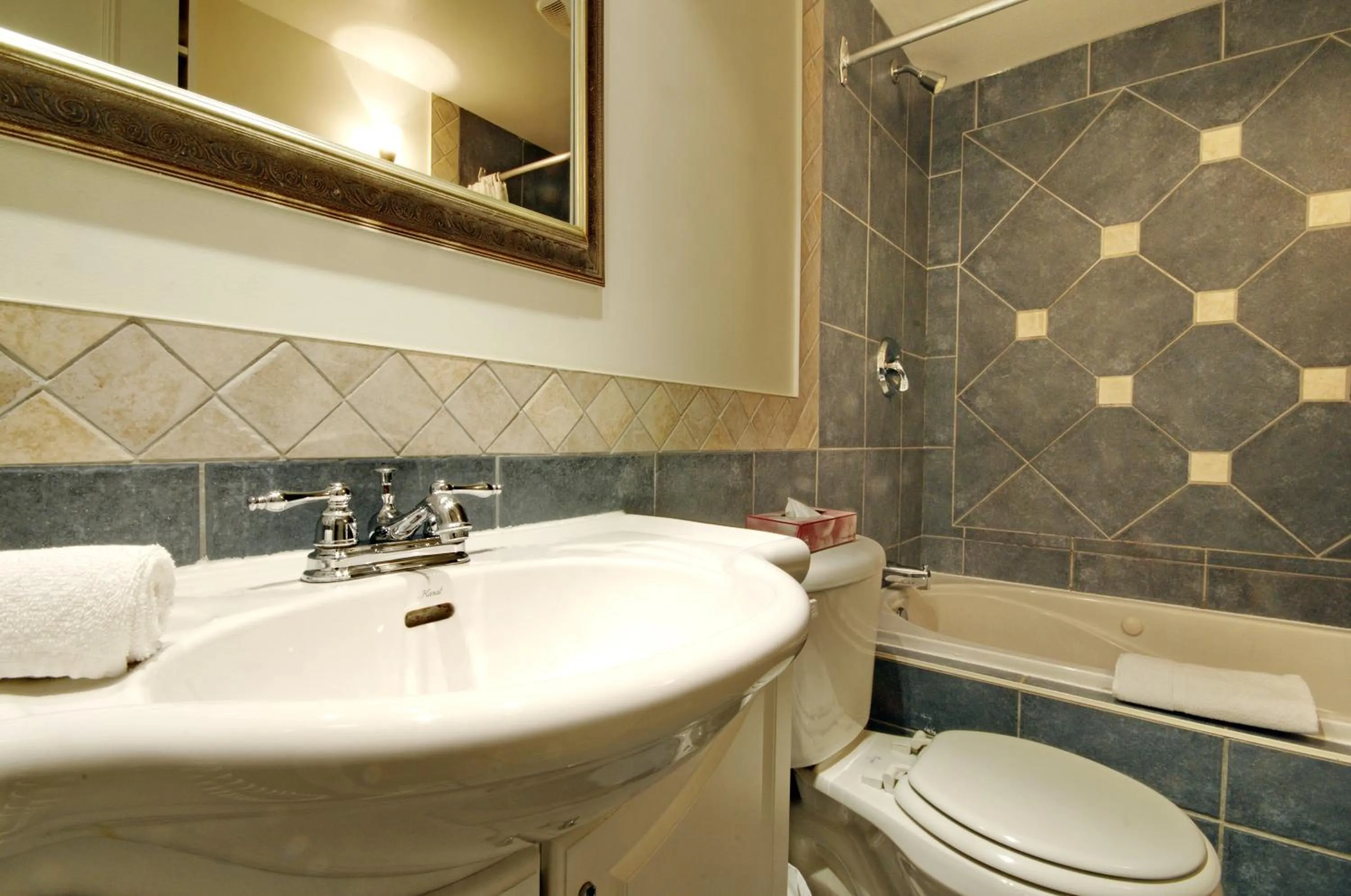 Bathroom in Manoir Sherbrooke