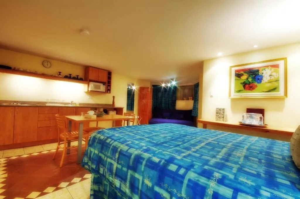 Bed in Manoir Sherbrooke