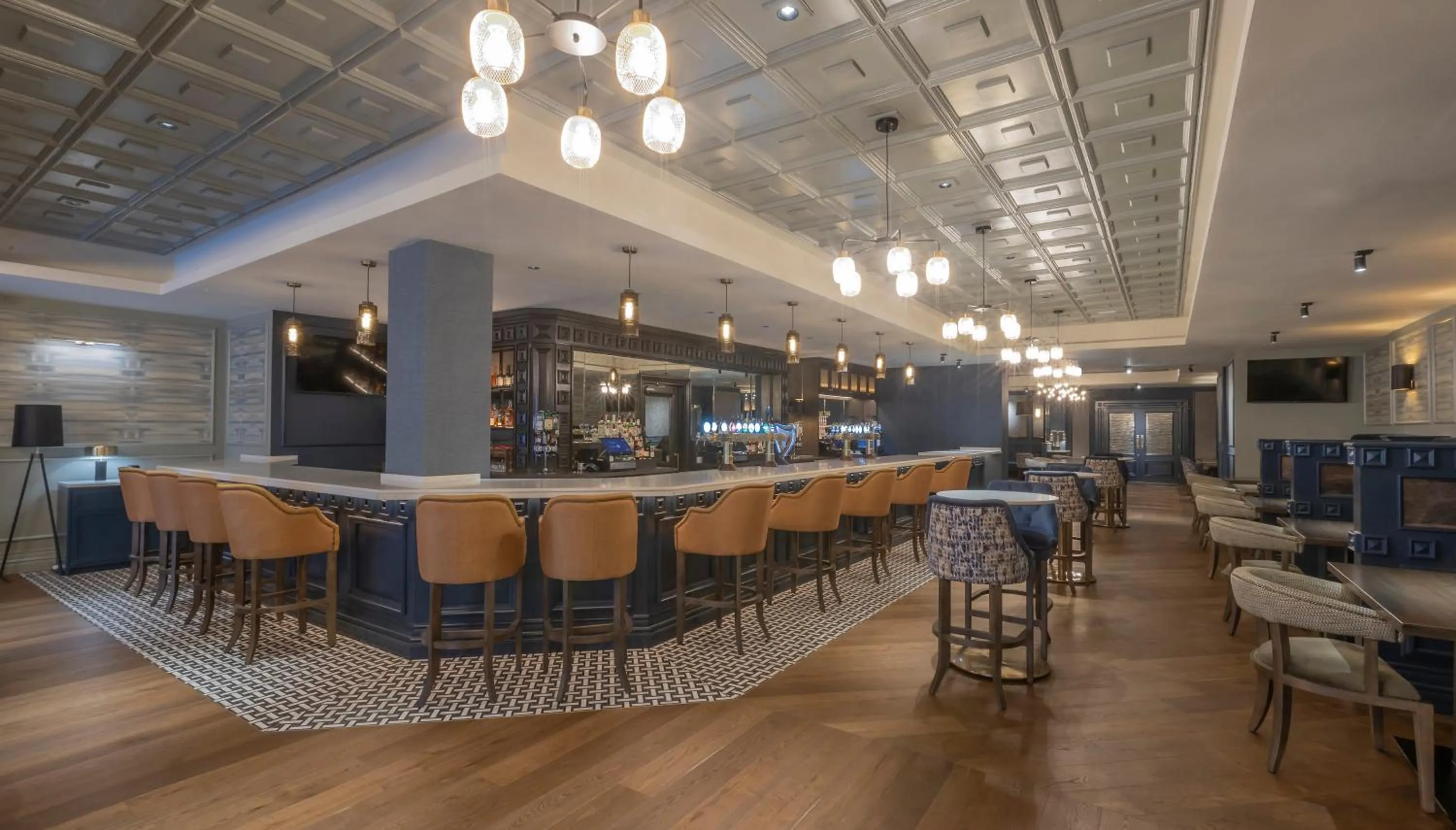 Lounge or bar in Bracken Court Hotel