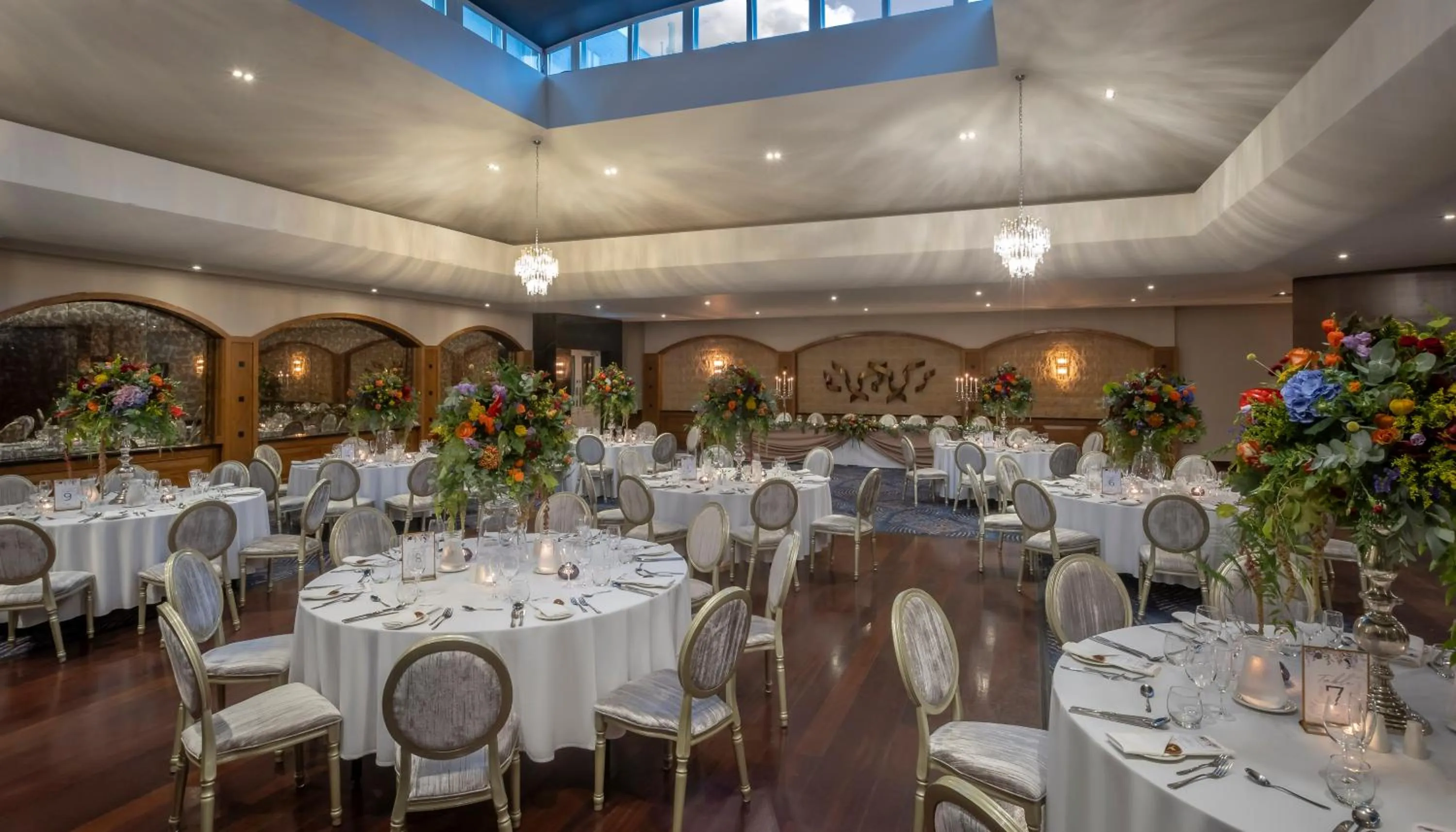 Banquet/Function facilities in Bracken Court Hotel
