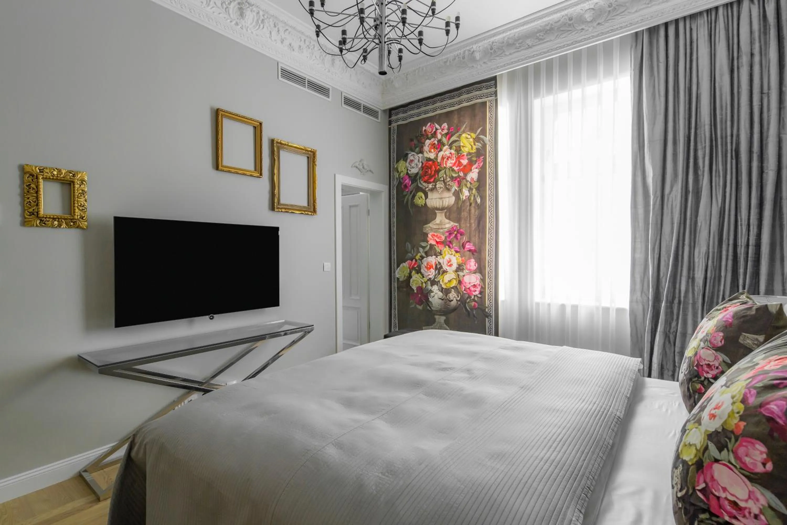 Bed in Rubin Luxury Apartments