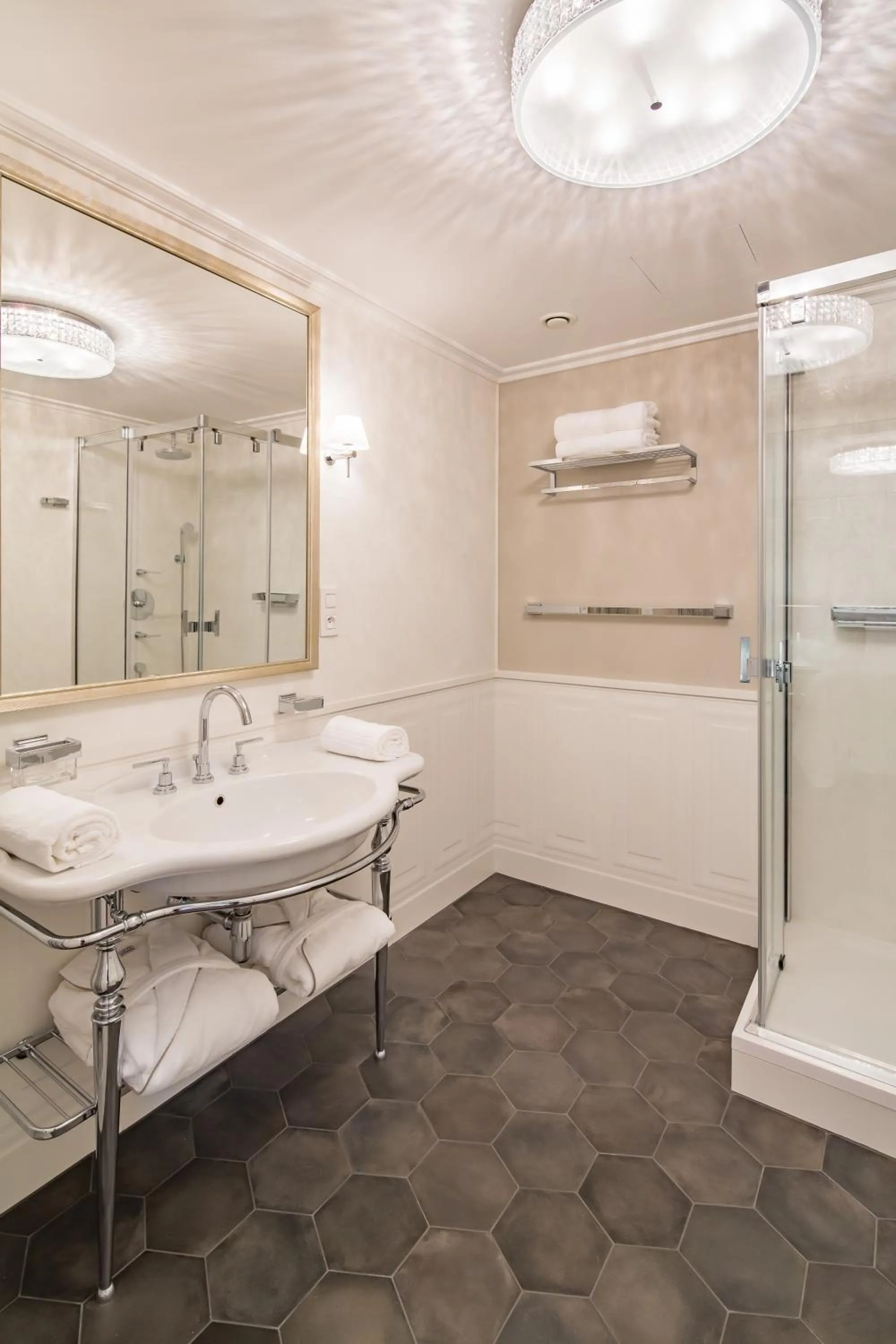 Bathroom in Rubin Luxury Apartments