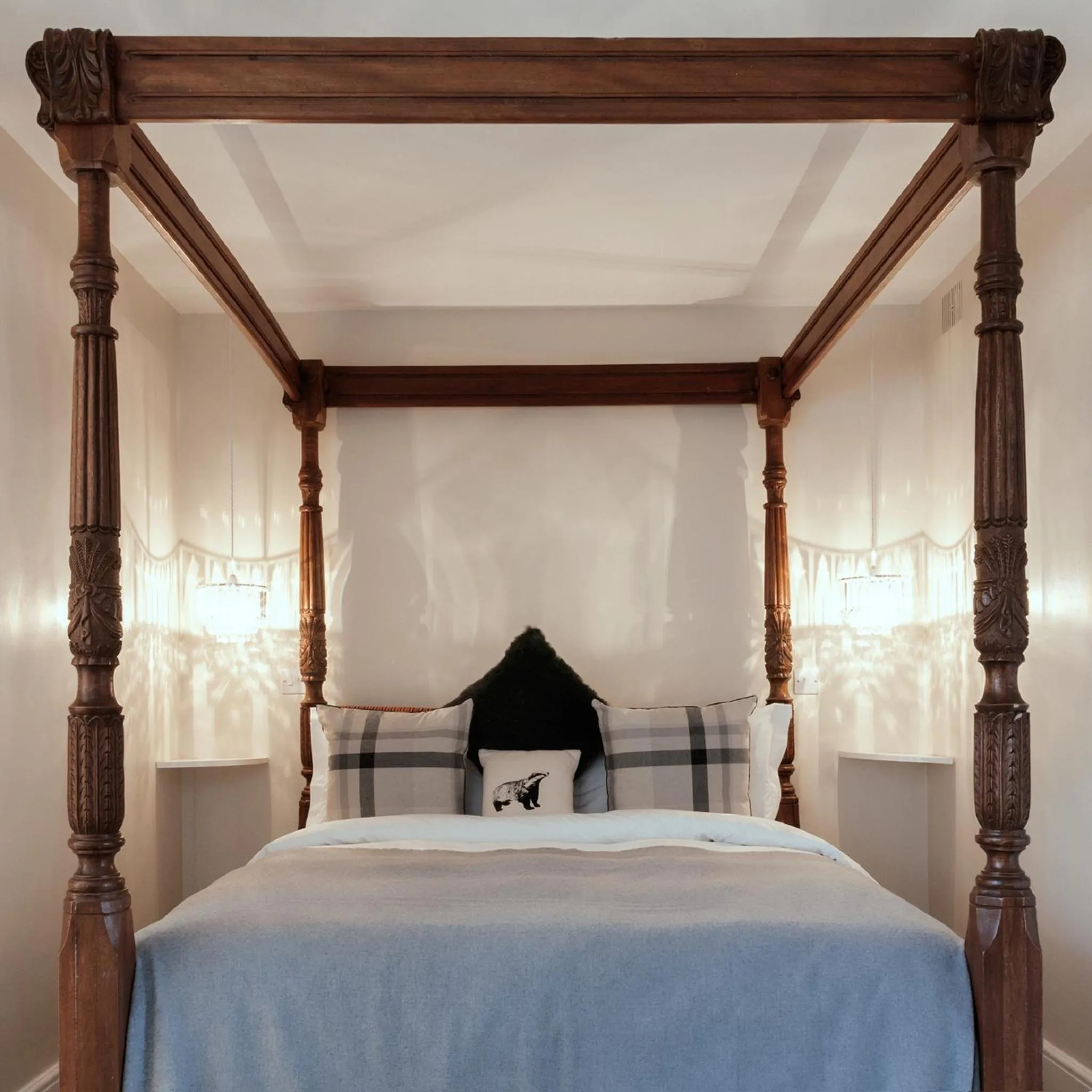 Bedroom, Bed in Hurtwood Hotel
