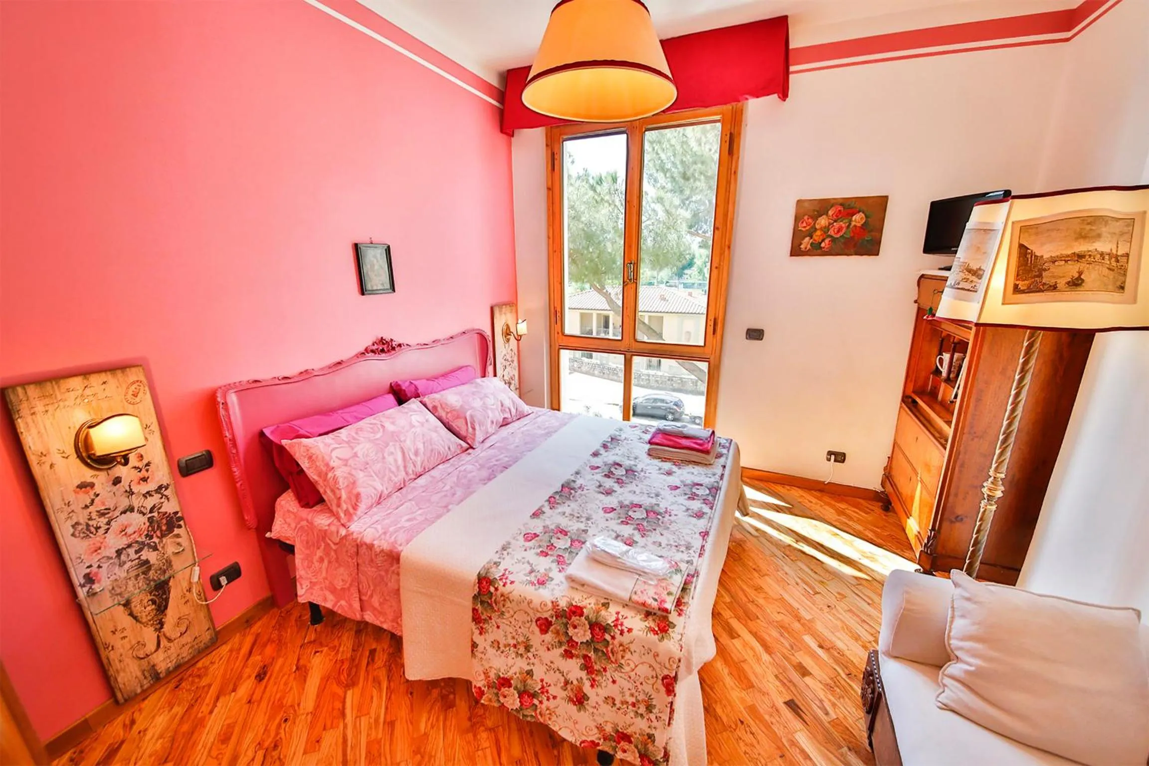 Photo of the whole room, Bed in Baronessa B&B Florence