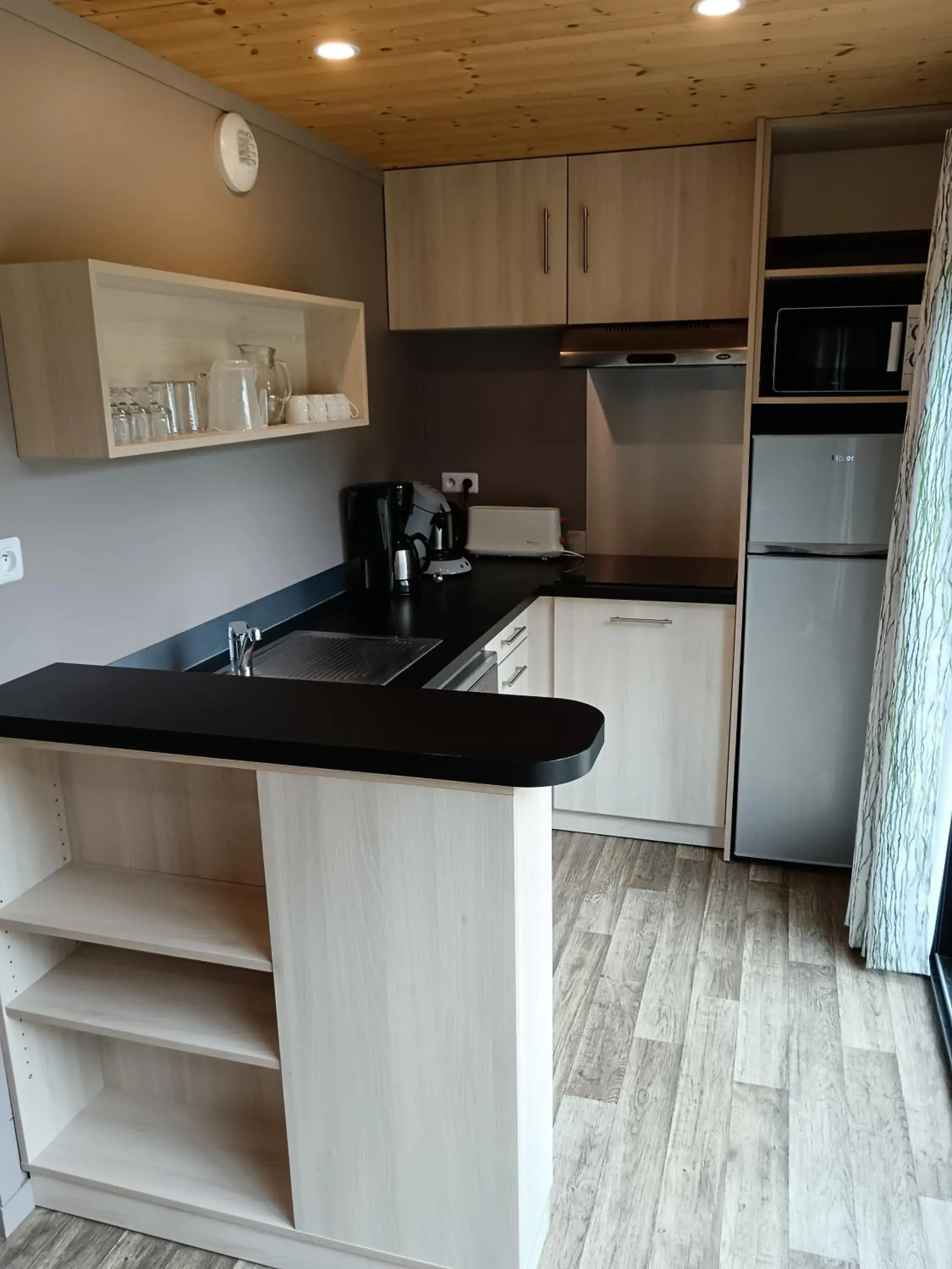 Two-Bedroom Chalet in Terres de France - Le Domaine du Moulin Neuf Two-Bedroom Chalet in Terres de France - Le Domaine du Moulin Neuf