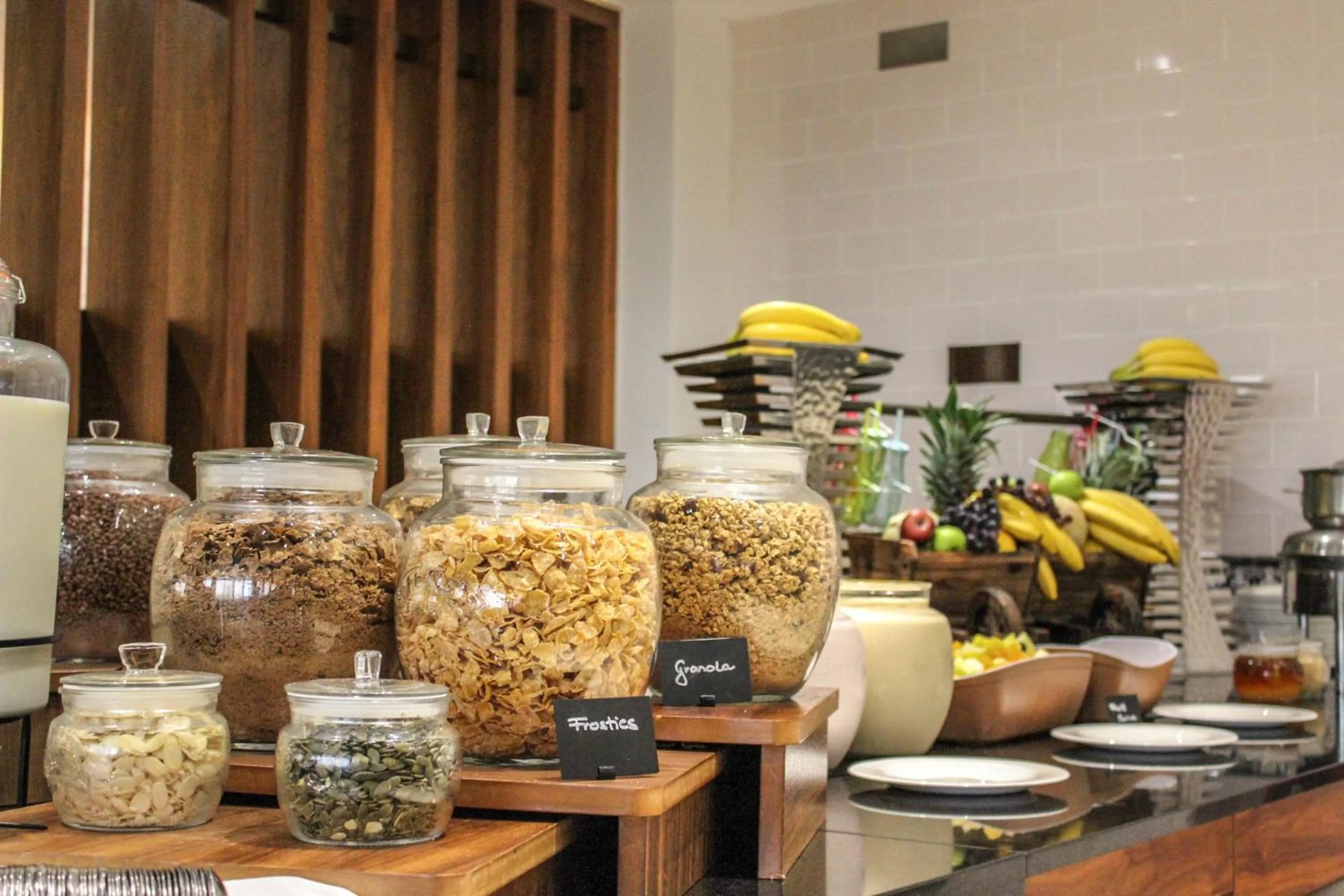 Breakfast in Renaissance London Heathrow Hotel