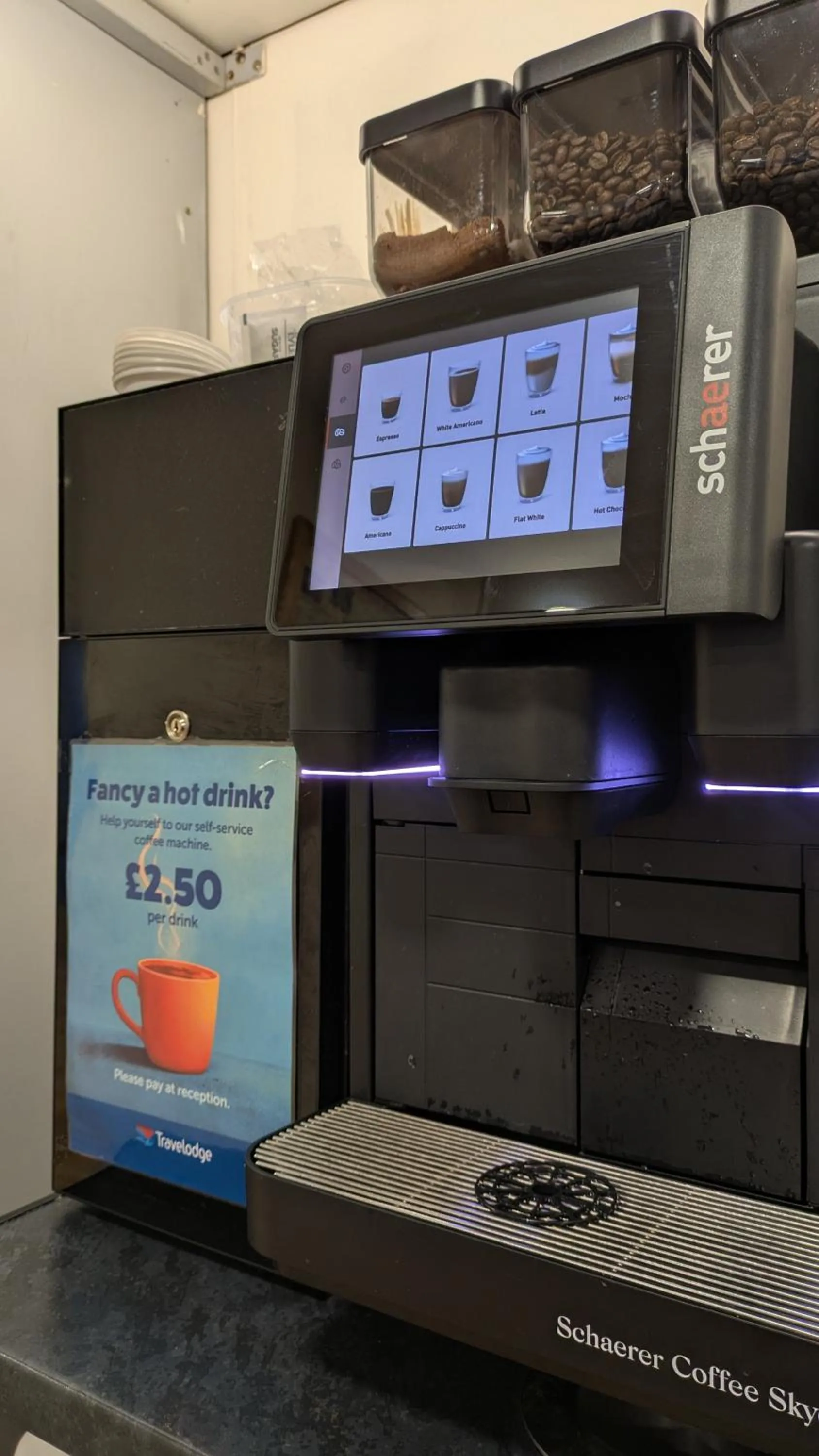 Coffee/tea facilities in Travelodge Belfast