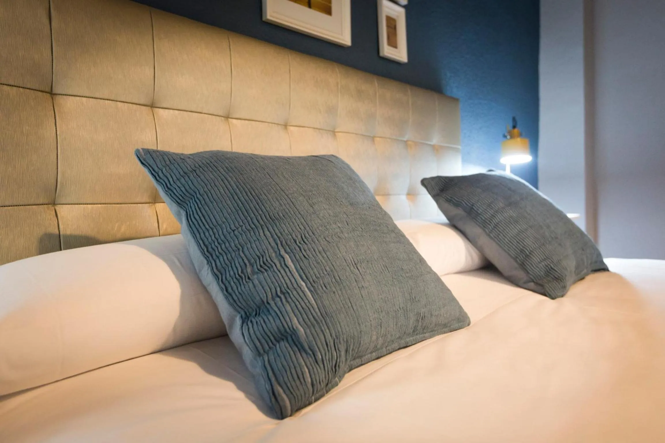 Bed in Total Valencia Vintage