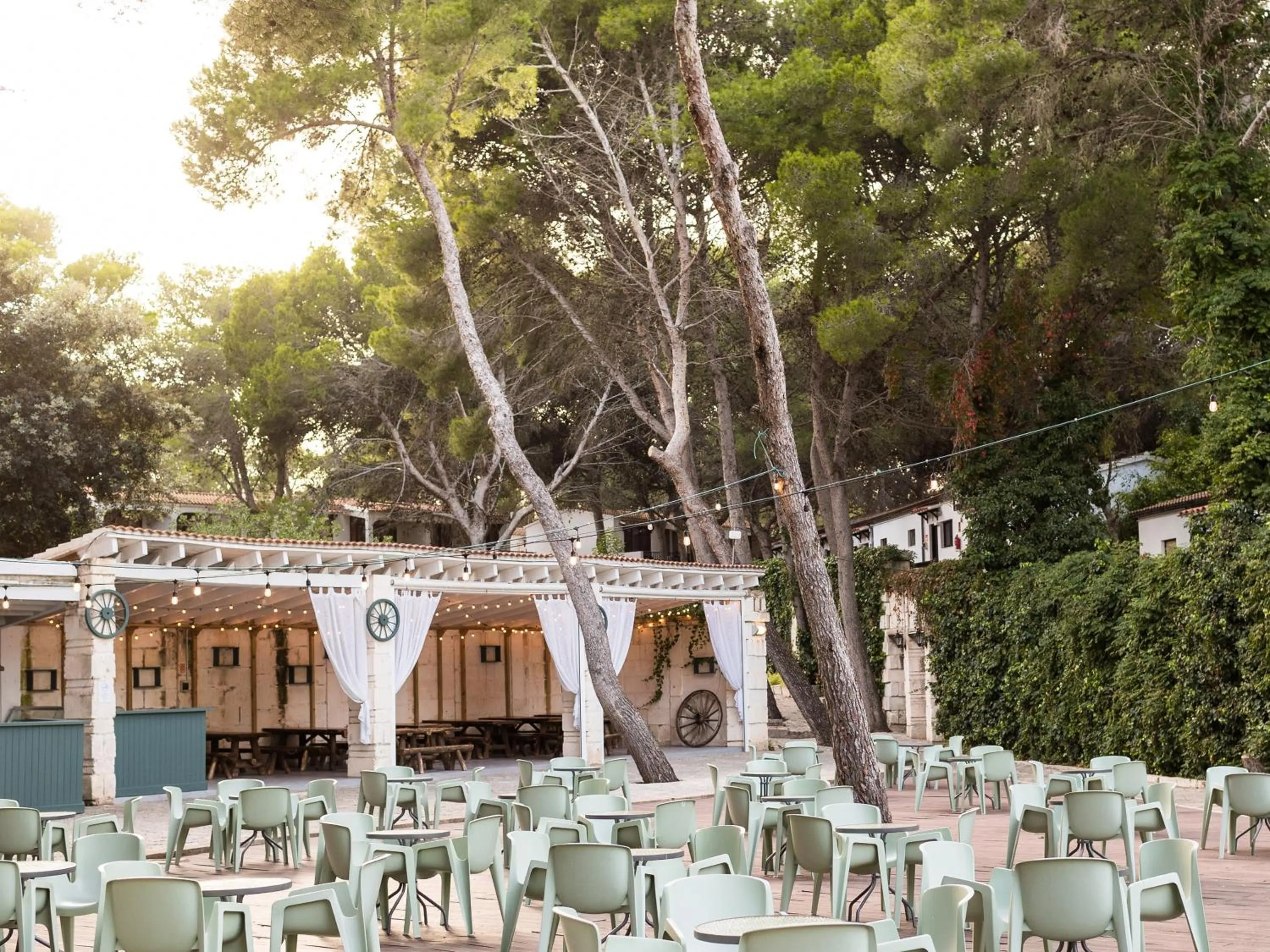 Restaurant/places to eat in Sol Parc Hotel & Apartments