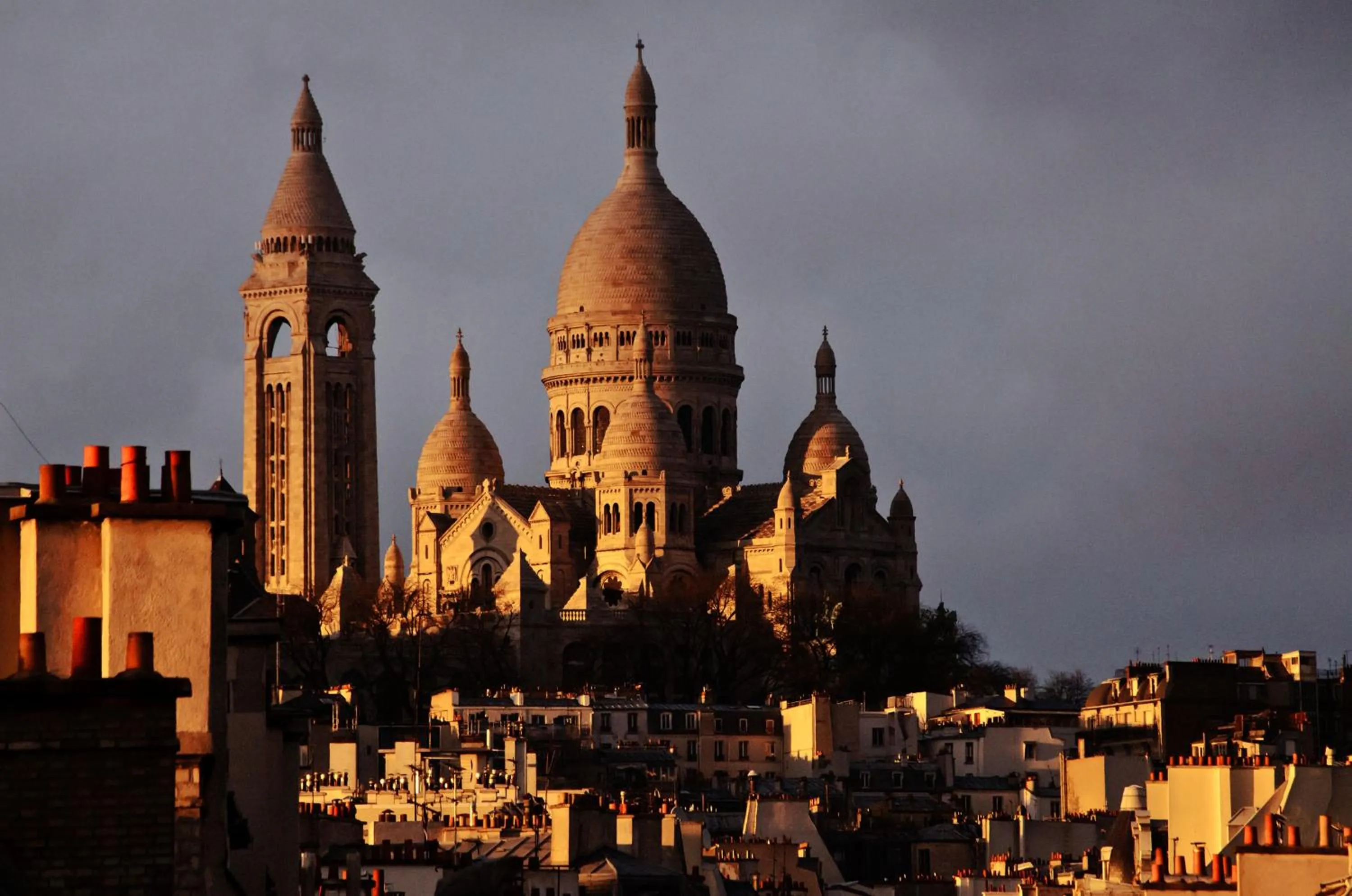Landmark view in Cote Montmartre