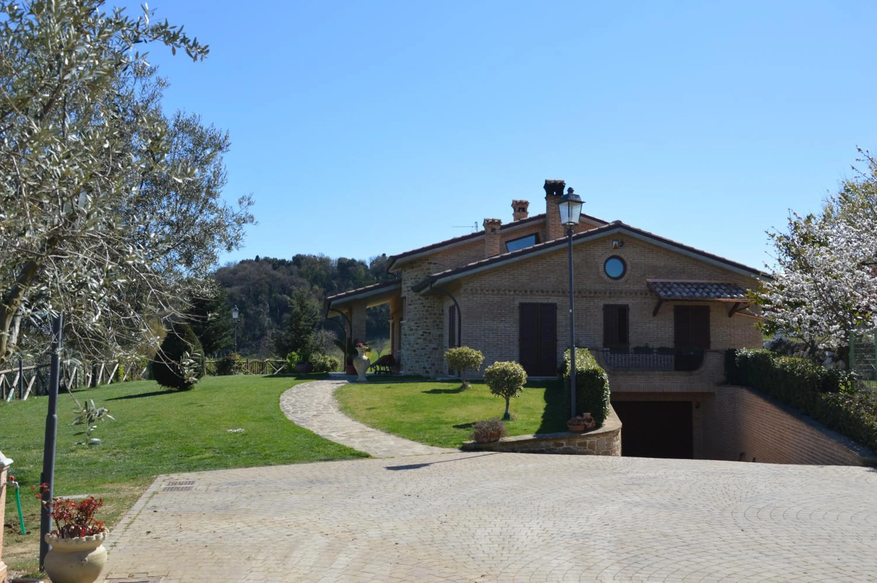 Property building in B&B Madonna Carradori