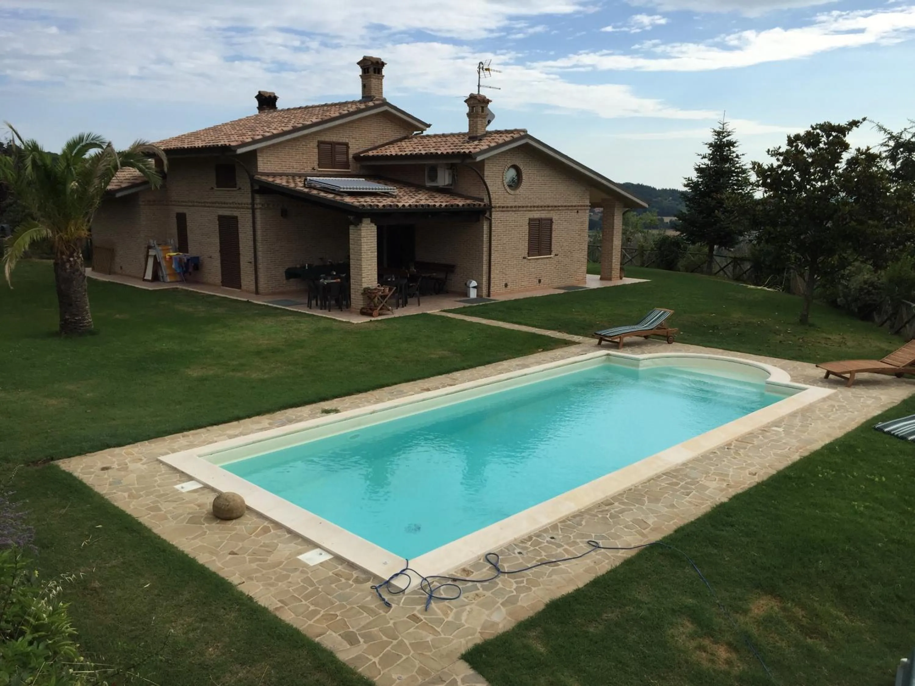 Pool view in B&B Madonna Carradori