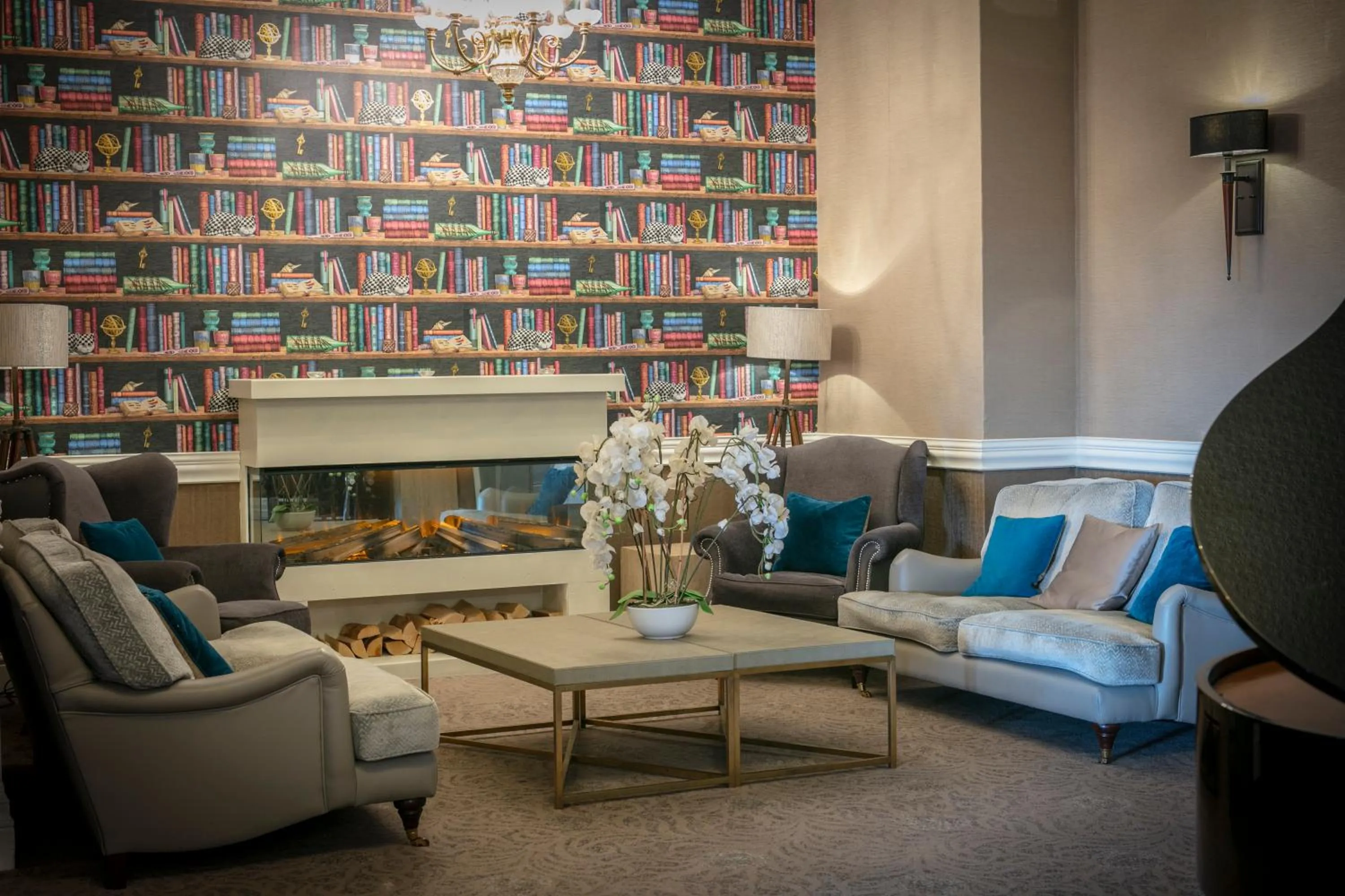 Property building in Glendower Hotel BW Signature Collection