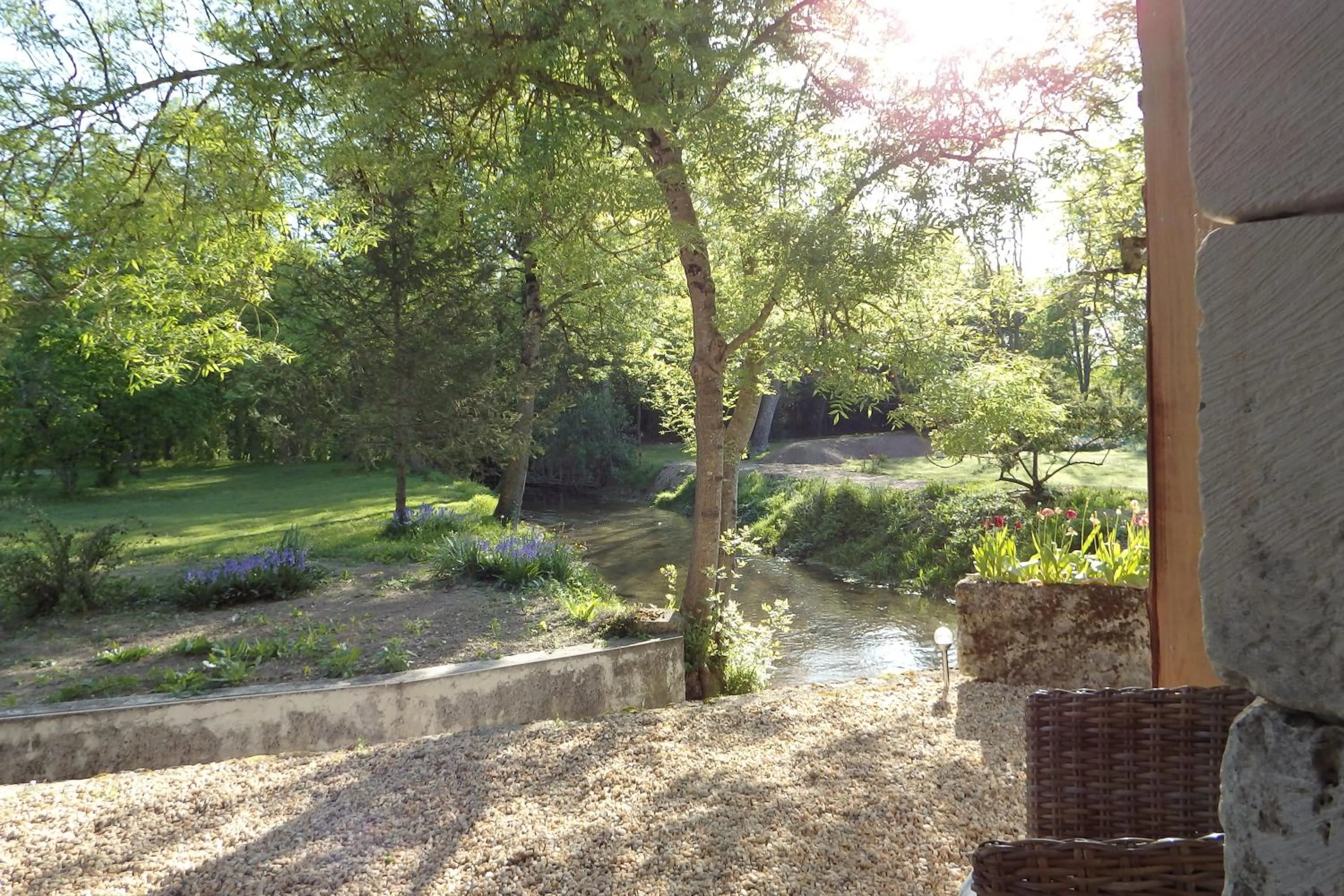 Garden view in Le p'tit nid de Gabriel